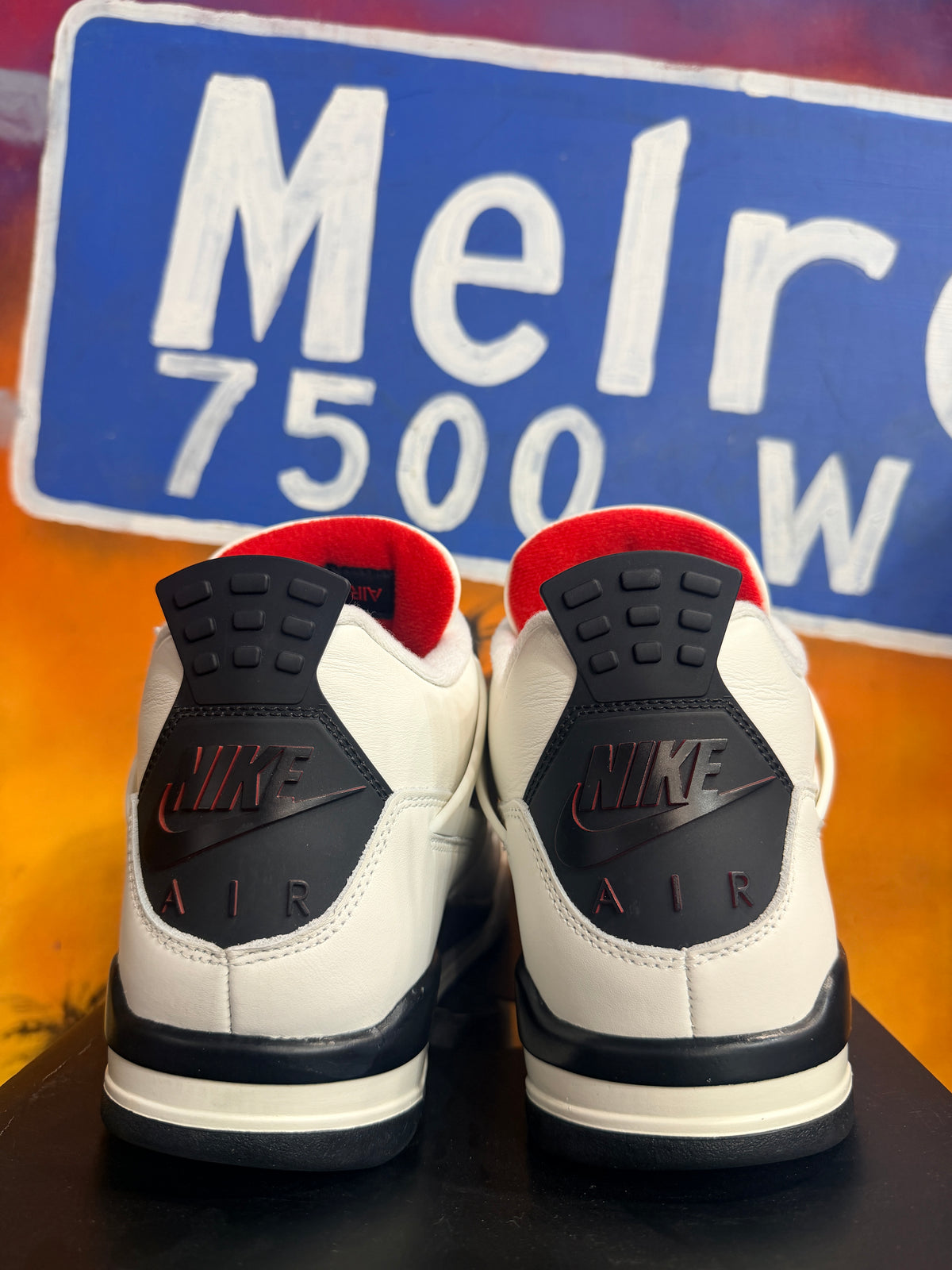Jordan 4 Retro Flight Club