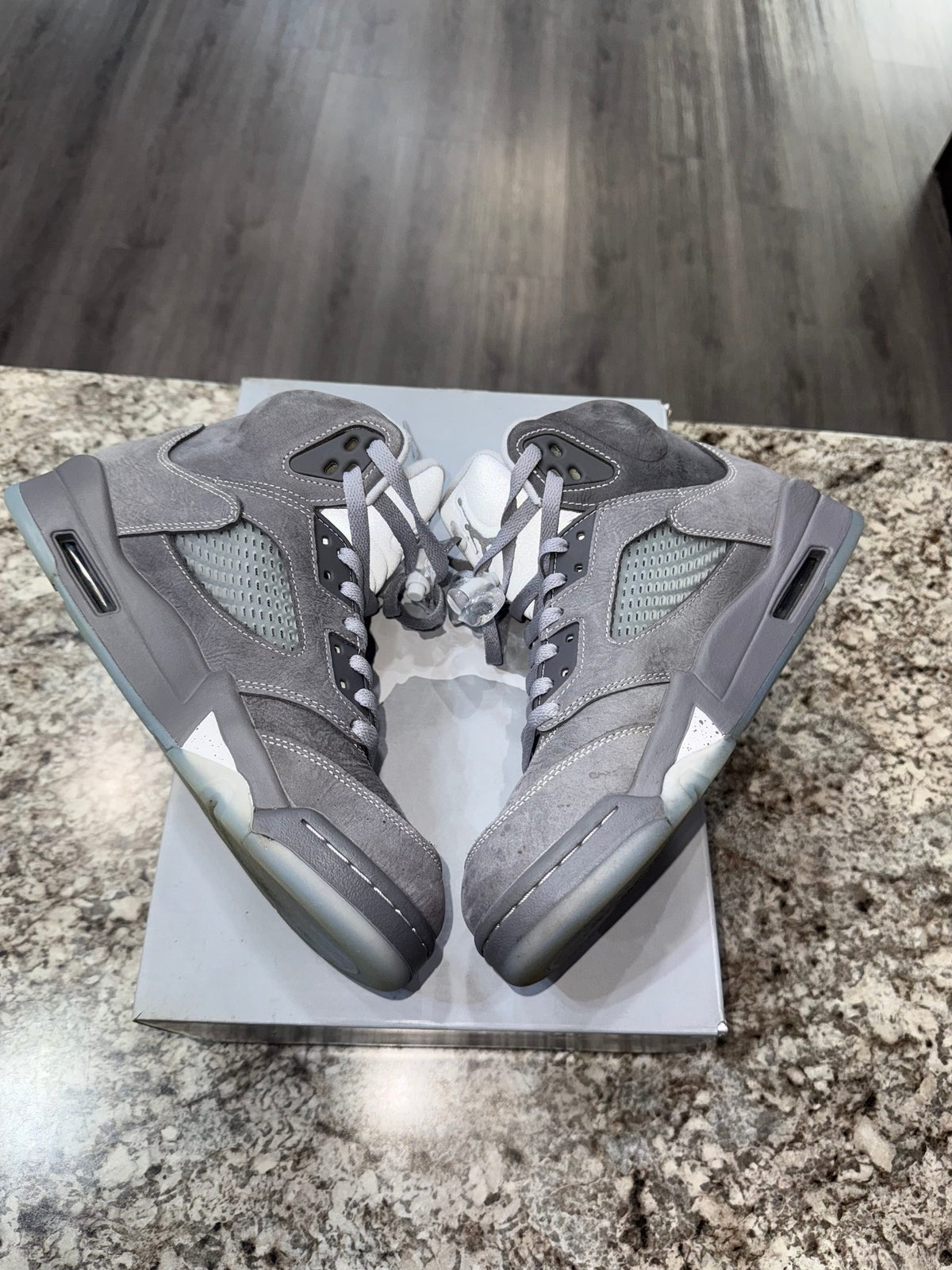 Jordan 5 Retro Wolf Grey (2026)