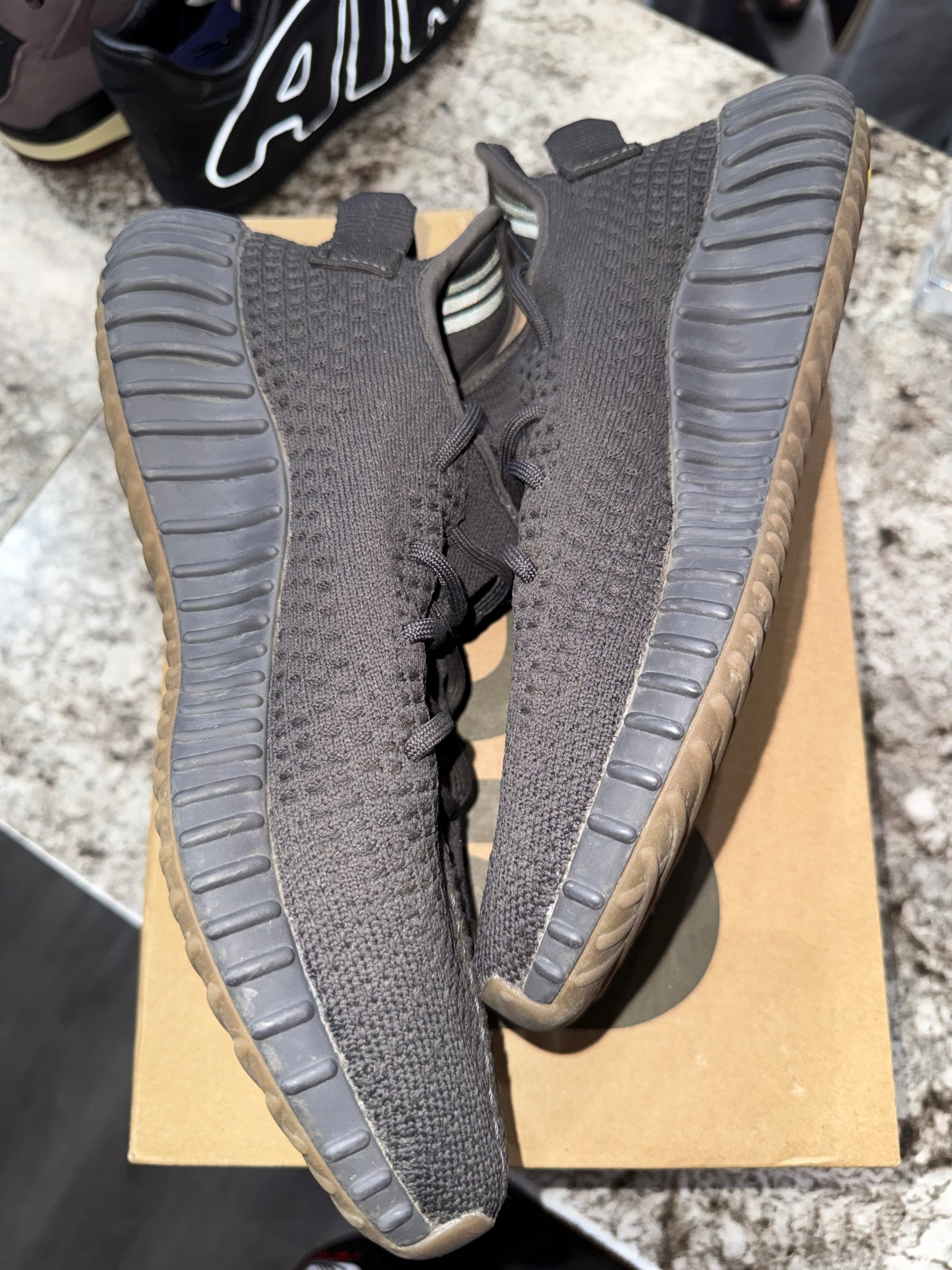 adidas Yeezy Boost 350 V2 Cinder