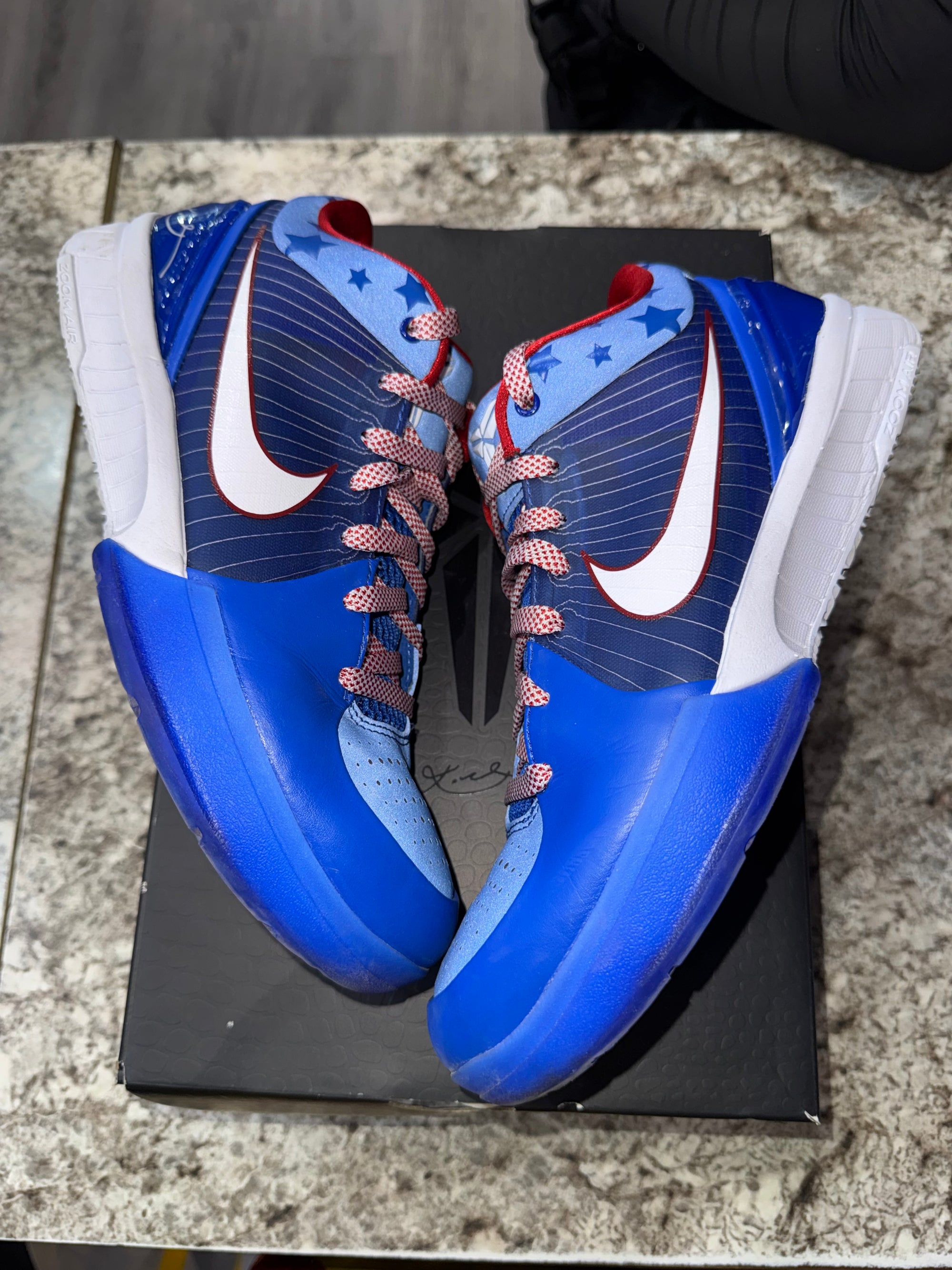 Nike Kobe 4 Protro Philly (2024)