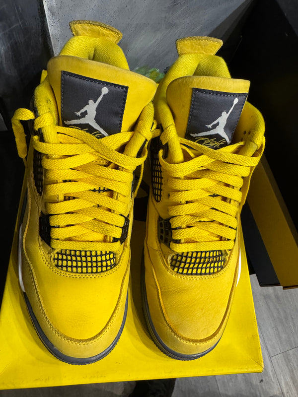 Jordan 4 Retro Lightning (2021)