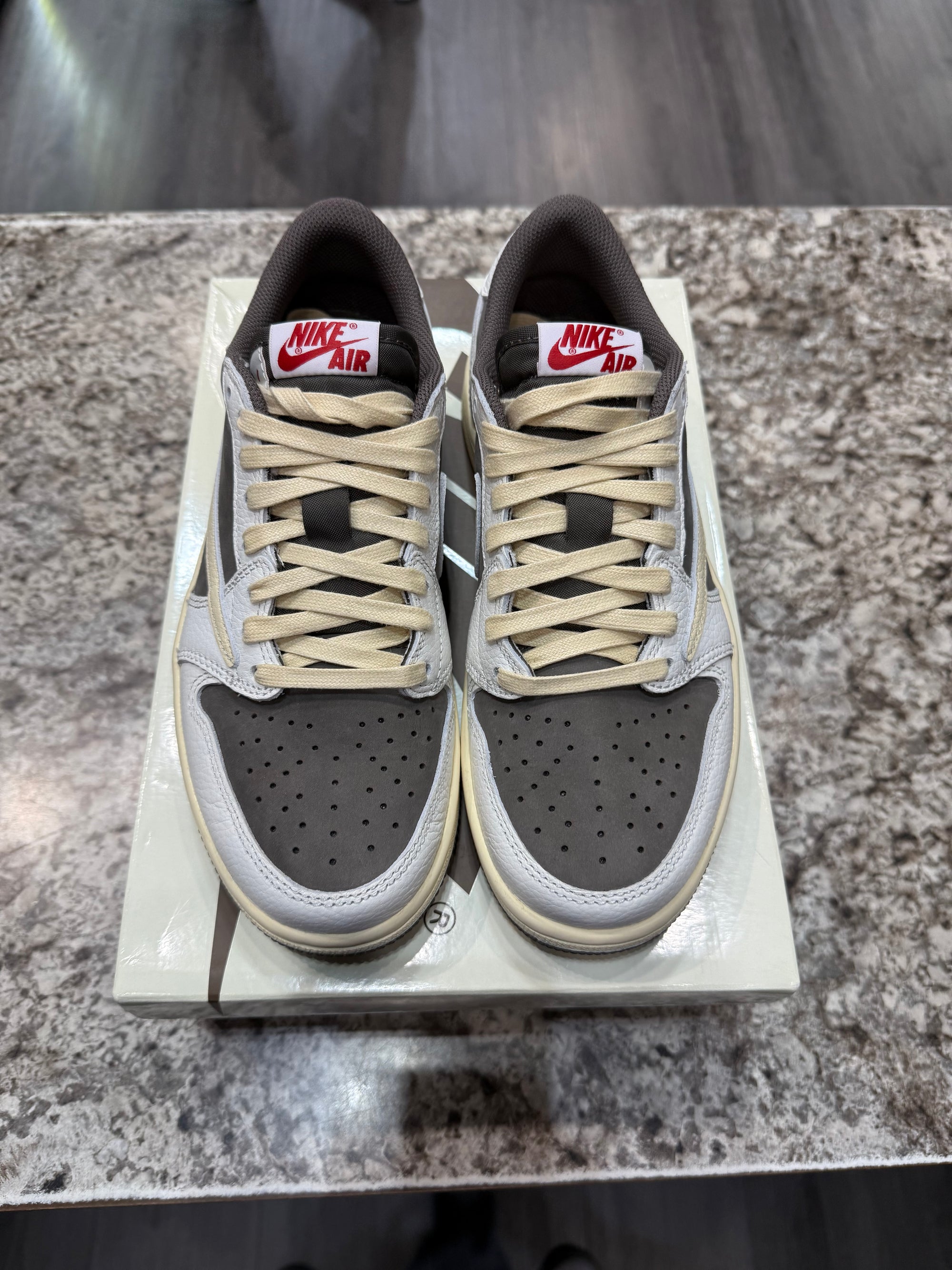 Jordan 1 Retro Low OG SP Travis Scott Reverse Mocha