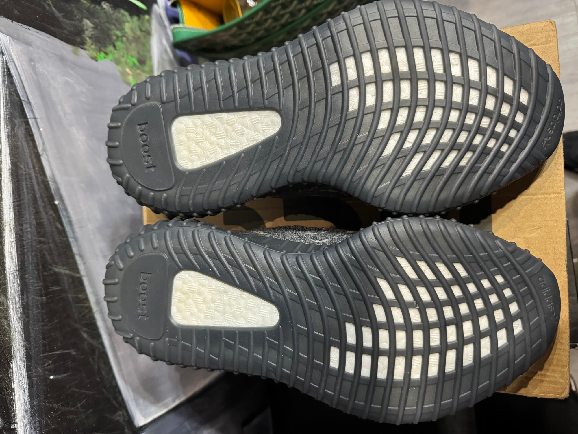 adidas Yeezy Boost 350 V2 MX Dark Salt