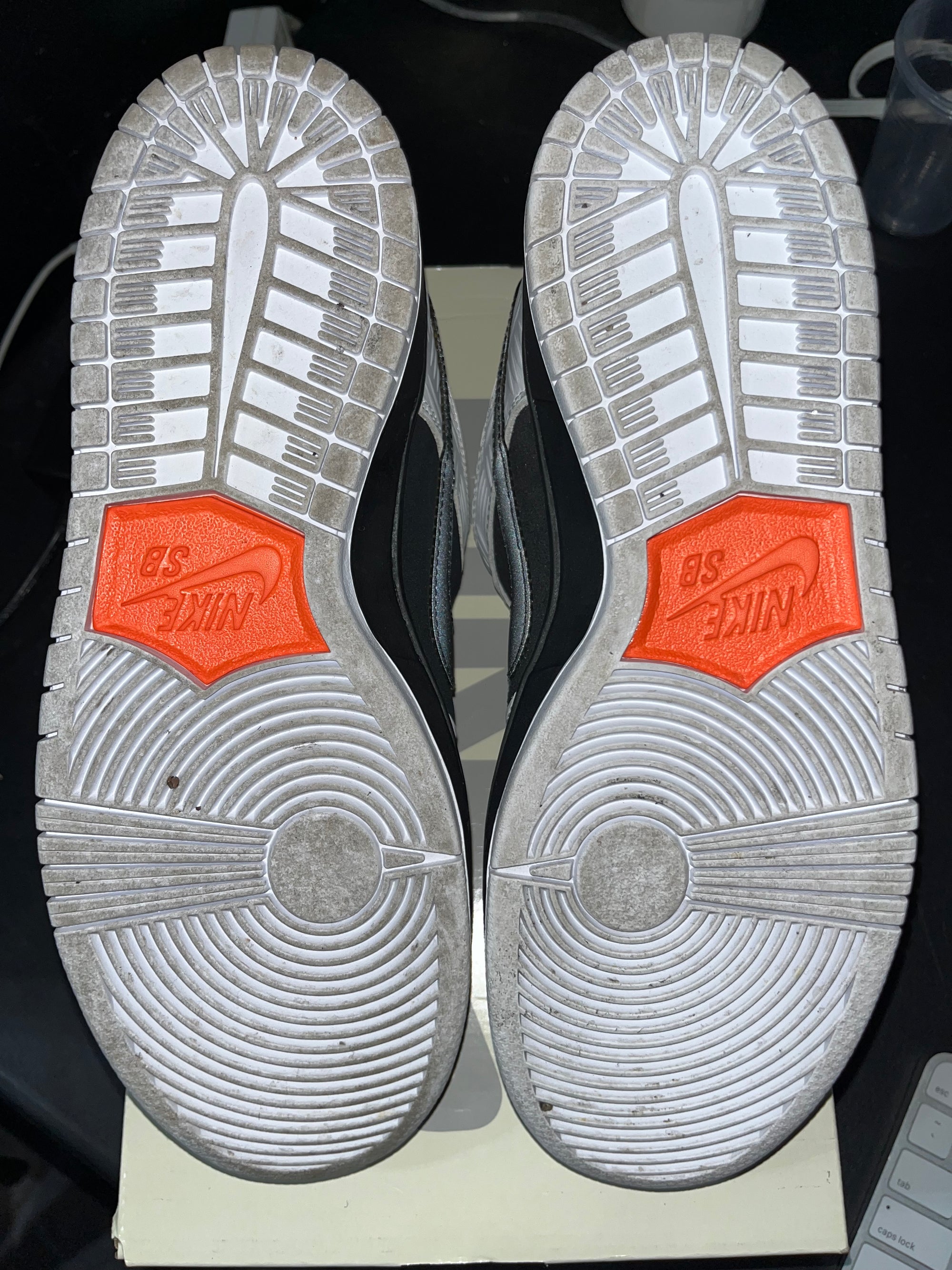 Nike SB Dunk Low TIGHTBOOTH