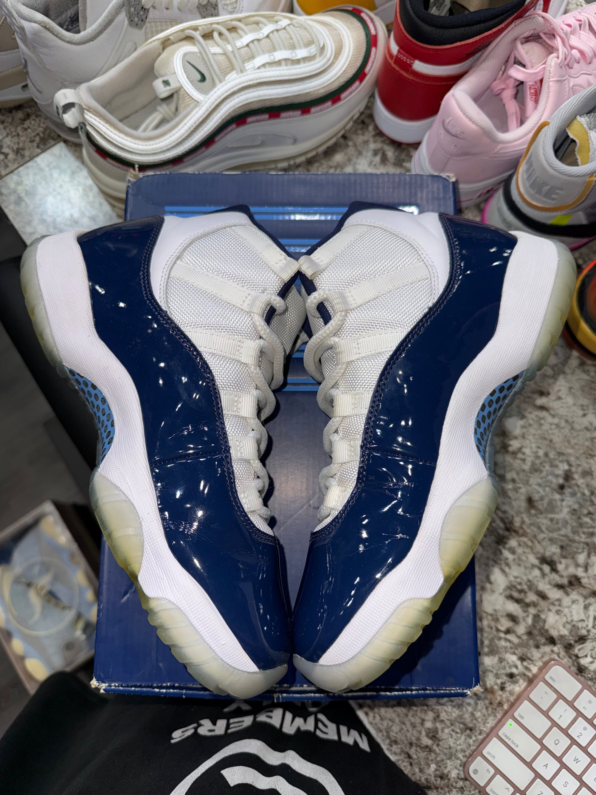 Jordan 11 Retro UNC Win Like 82