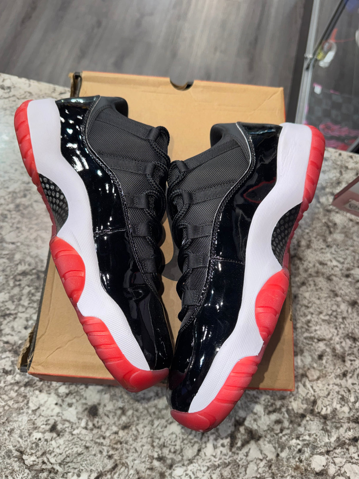 Jordan 11 Retro Low Bred (2025)