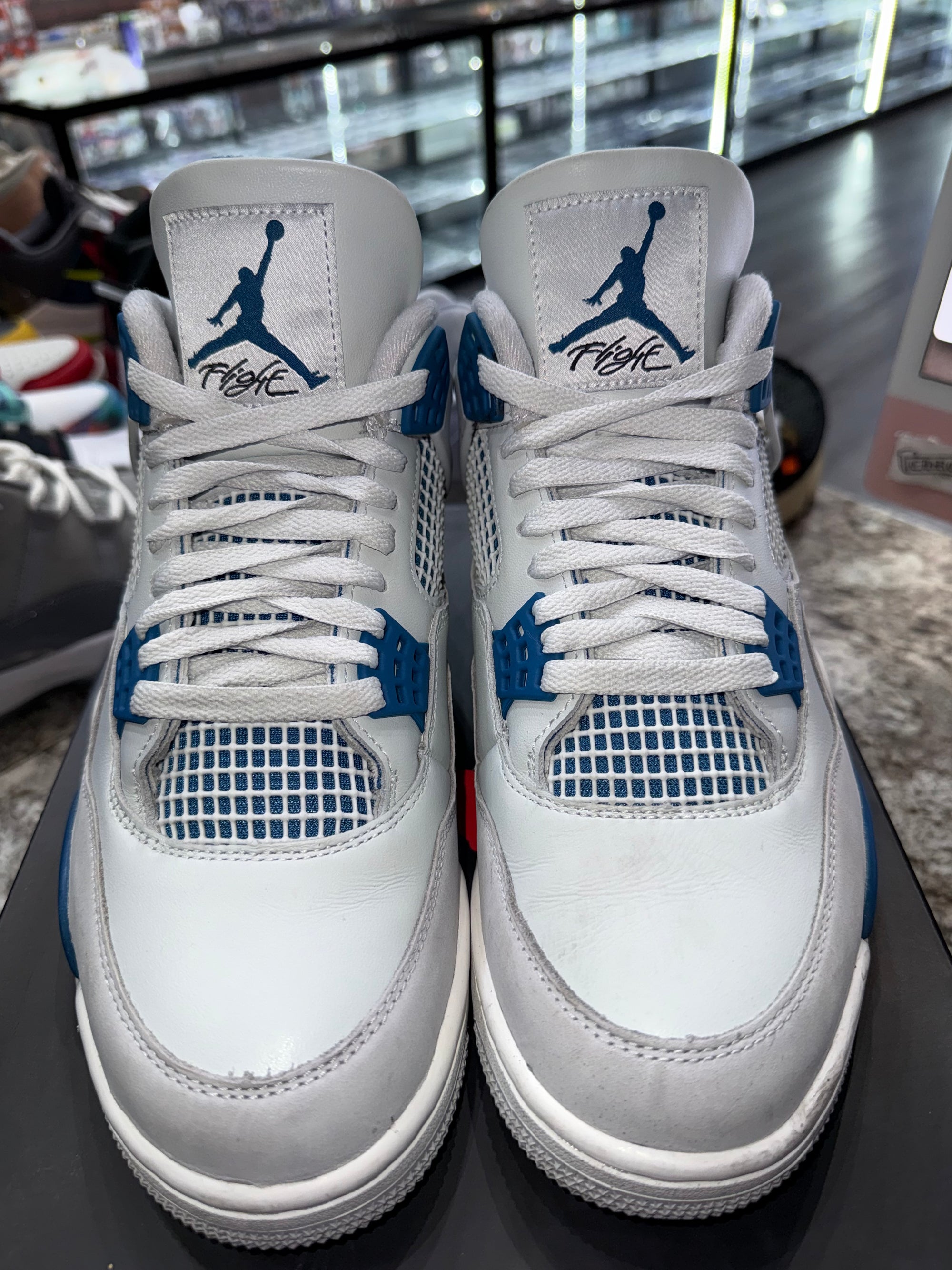 Jordan 4 Retro Military Blue (2024)