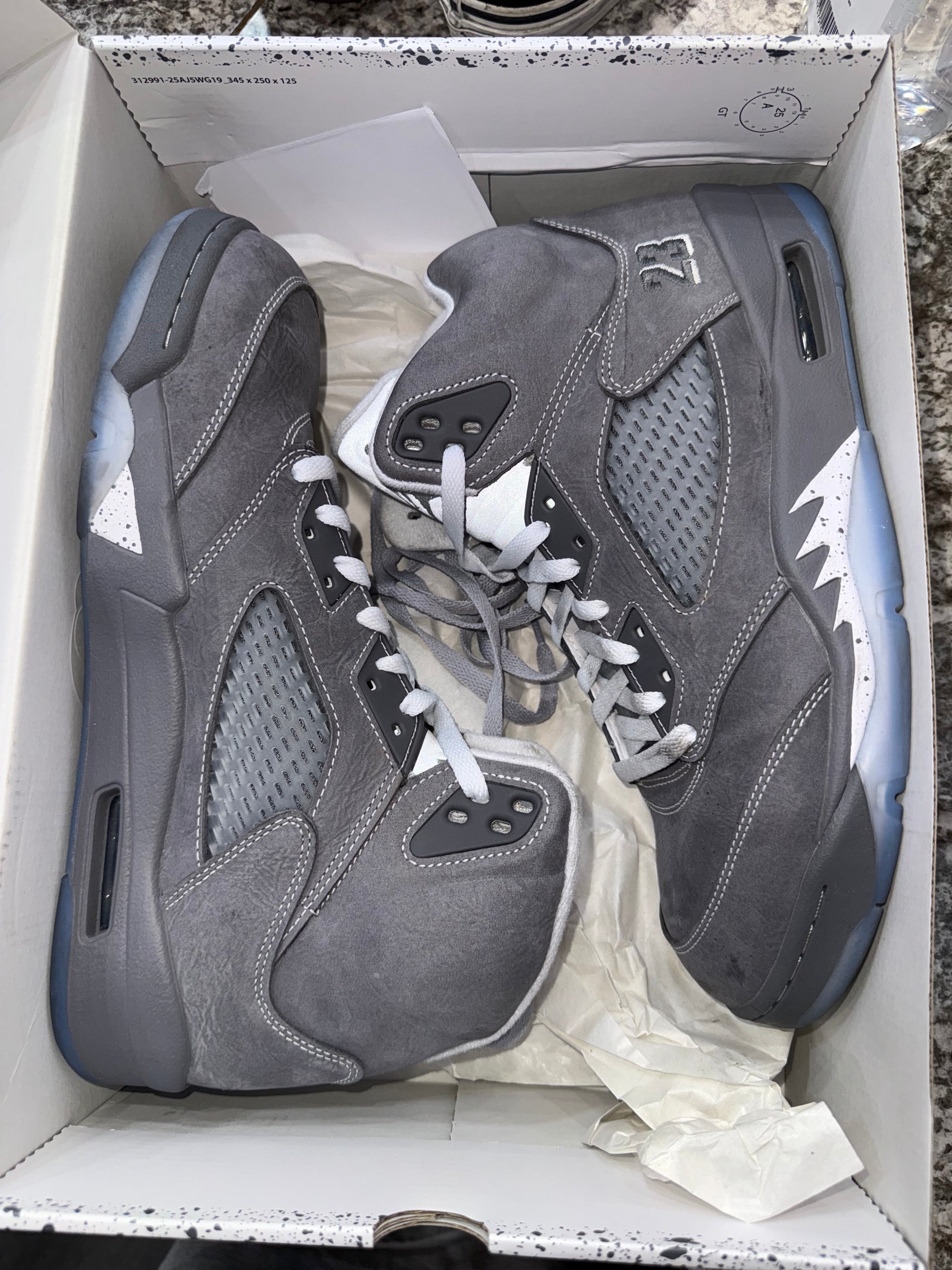Jordan 5 Retro Wolf Grey (2026)