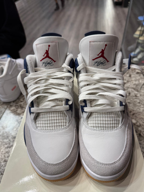 Jordan 4 Retro SB Navy