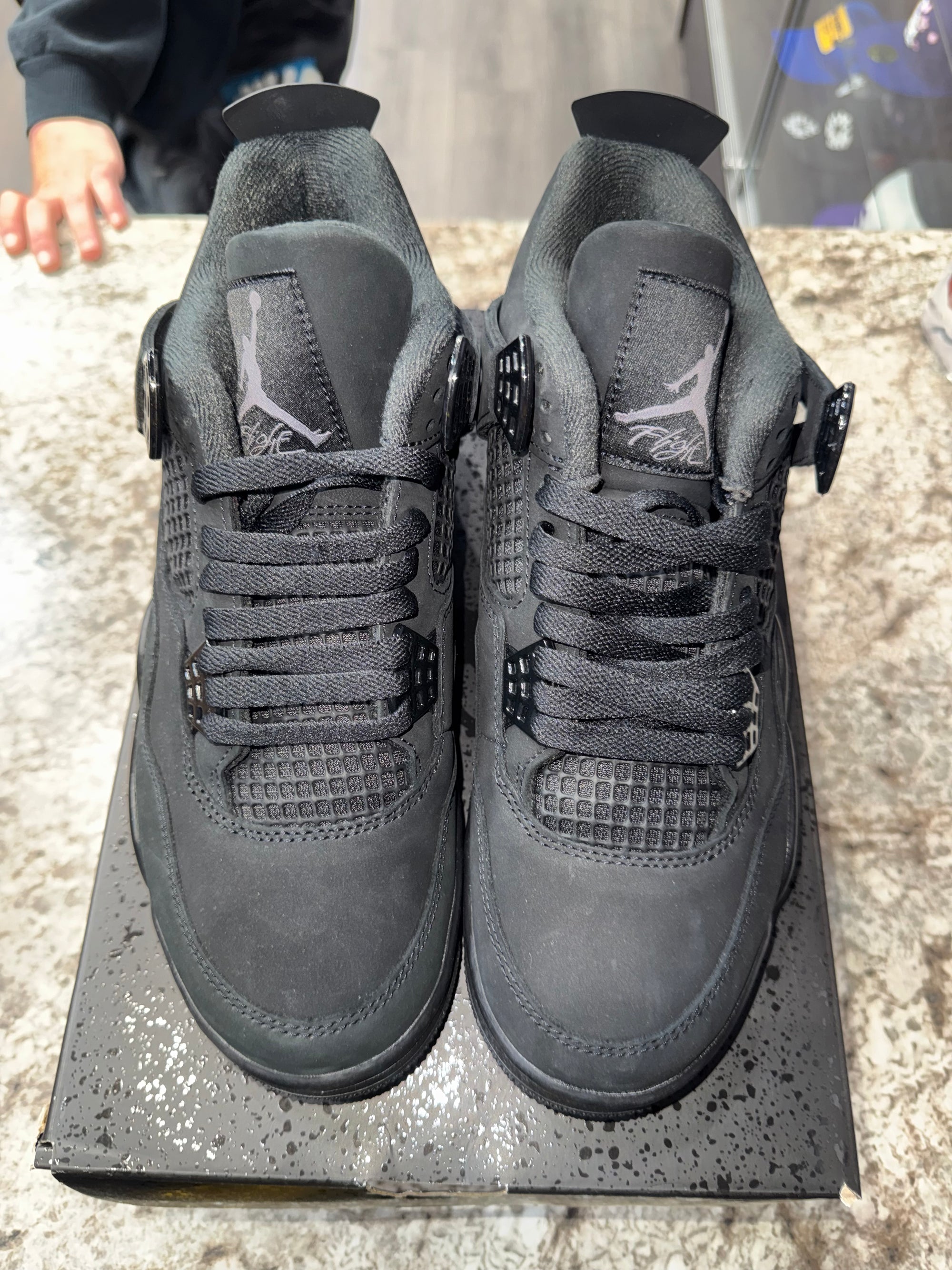 Jordan 4 Retro Black Cat (2025)