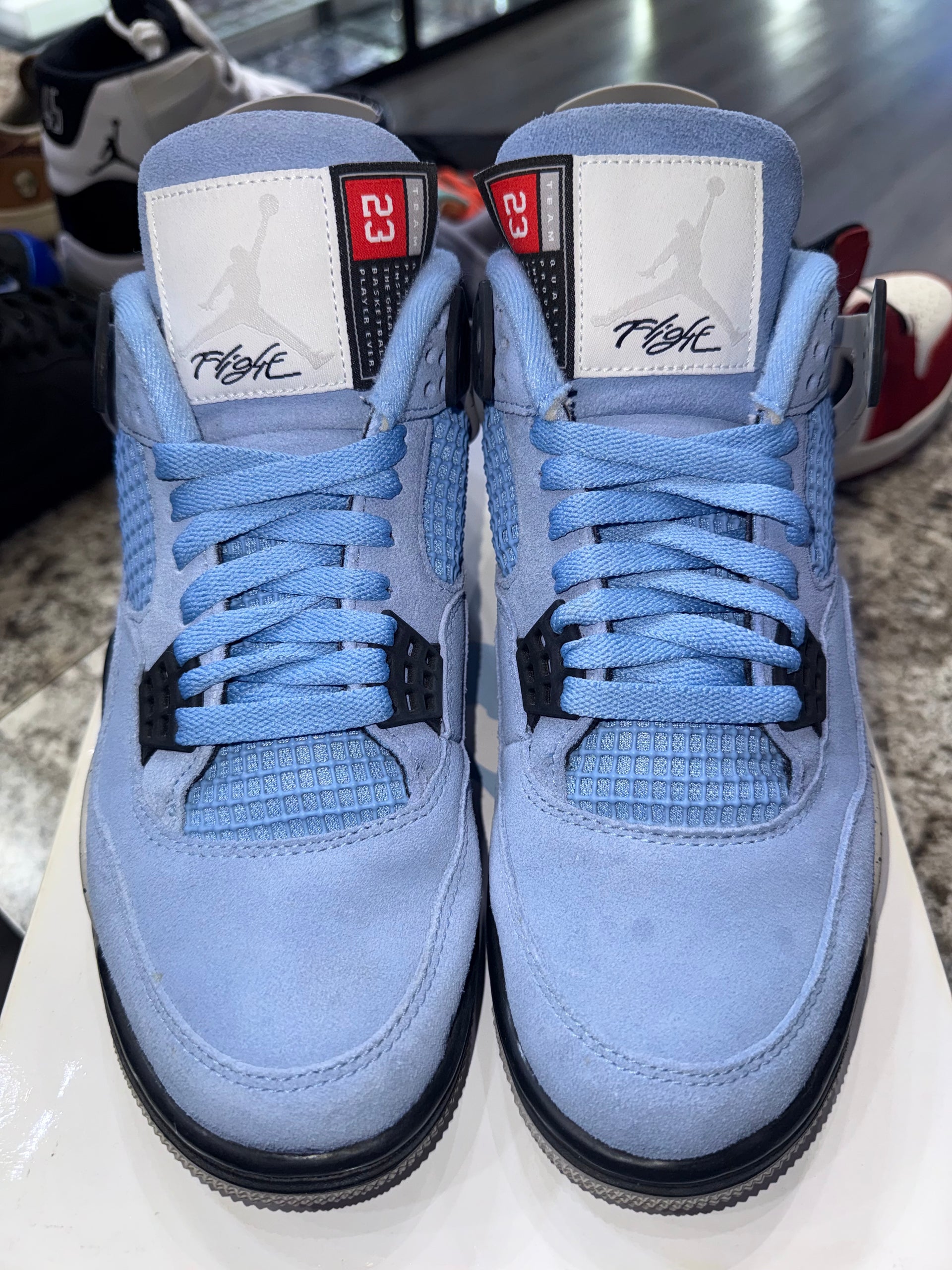 Jordan 4 Retro University Blue
