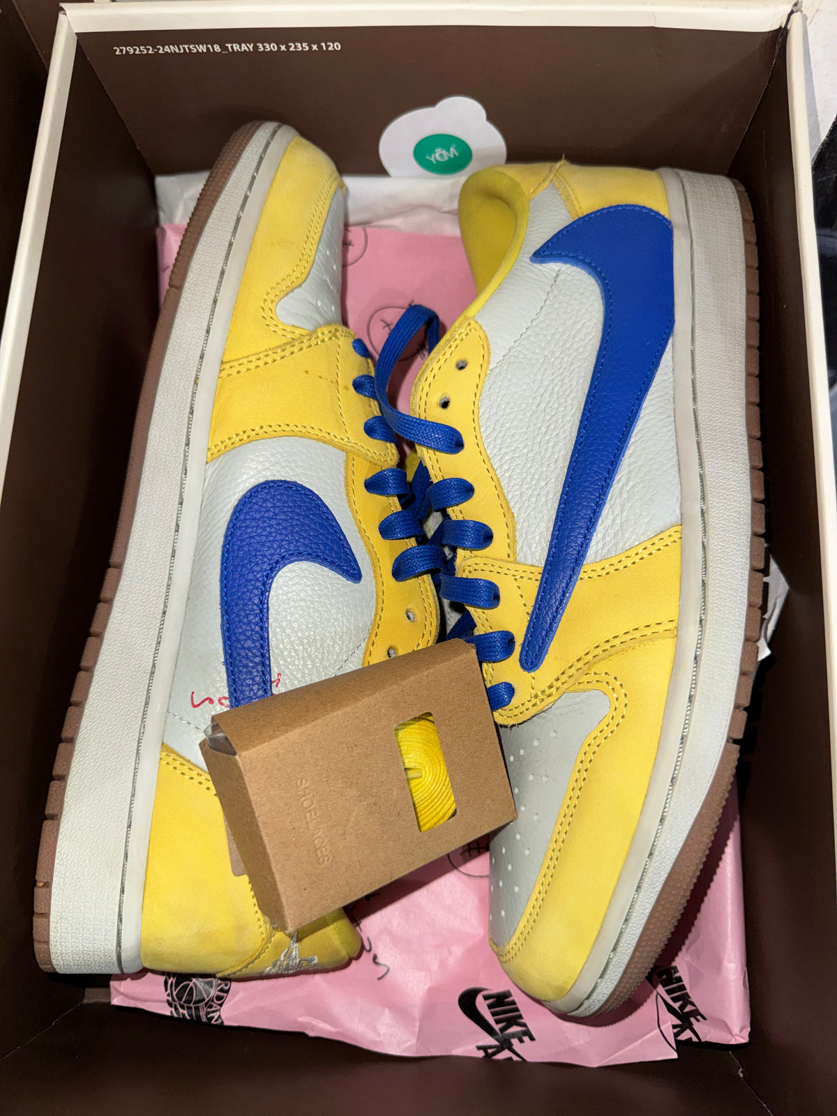 Jordan 1 Retro Low OG SP Travis Scott Canary (Women's)