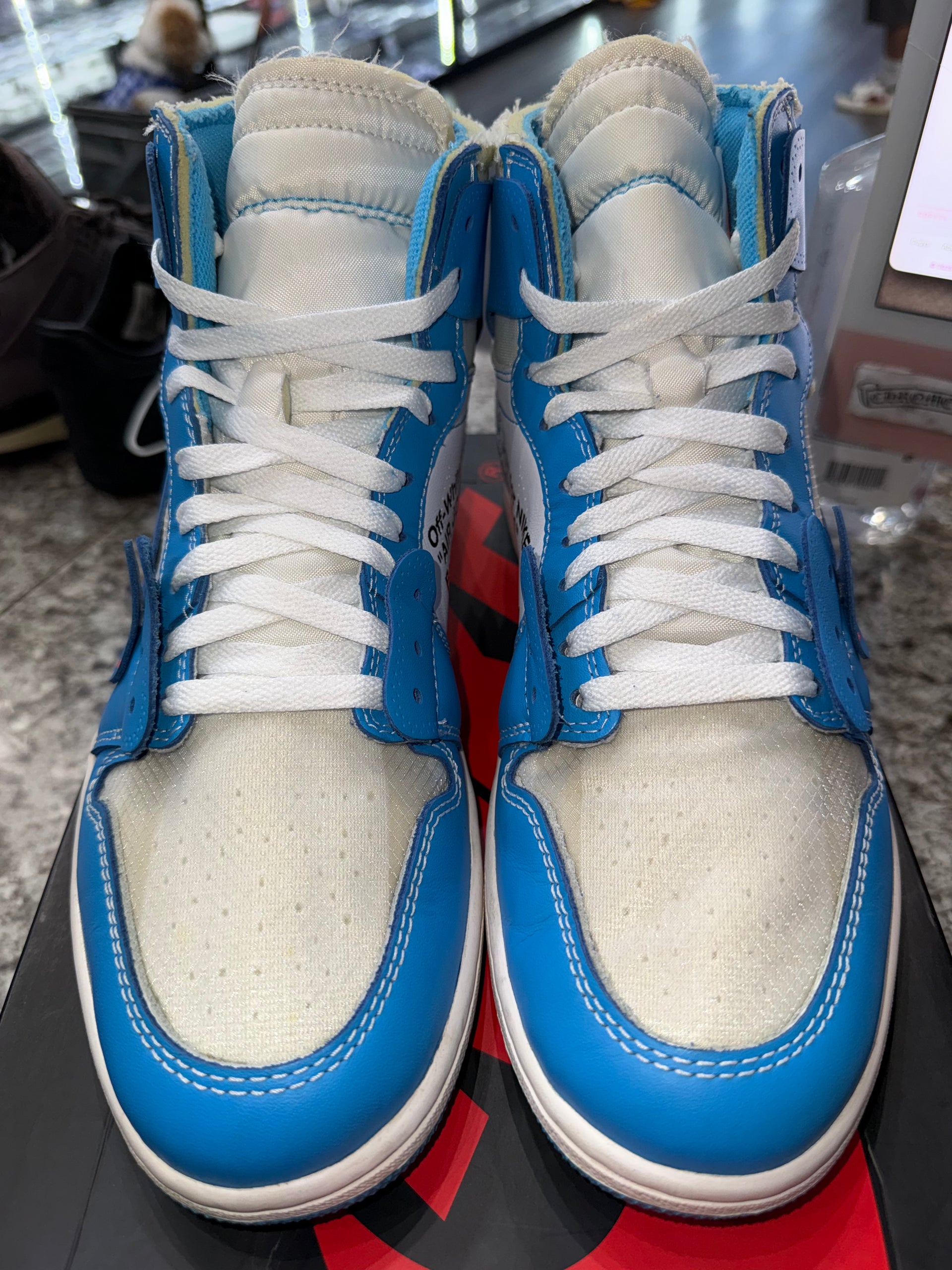 Jordan 1 Retro High Off-White University Blue