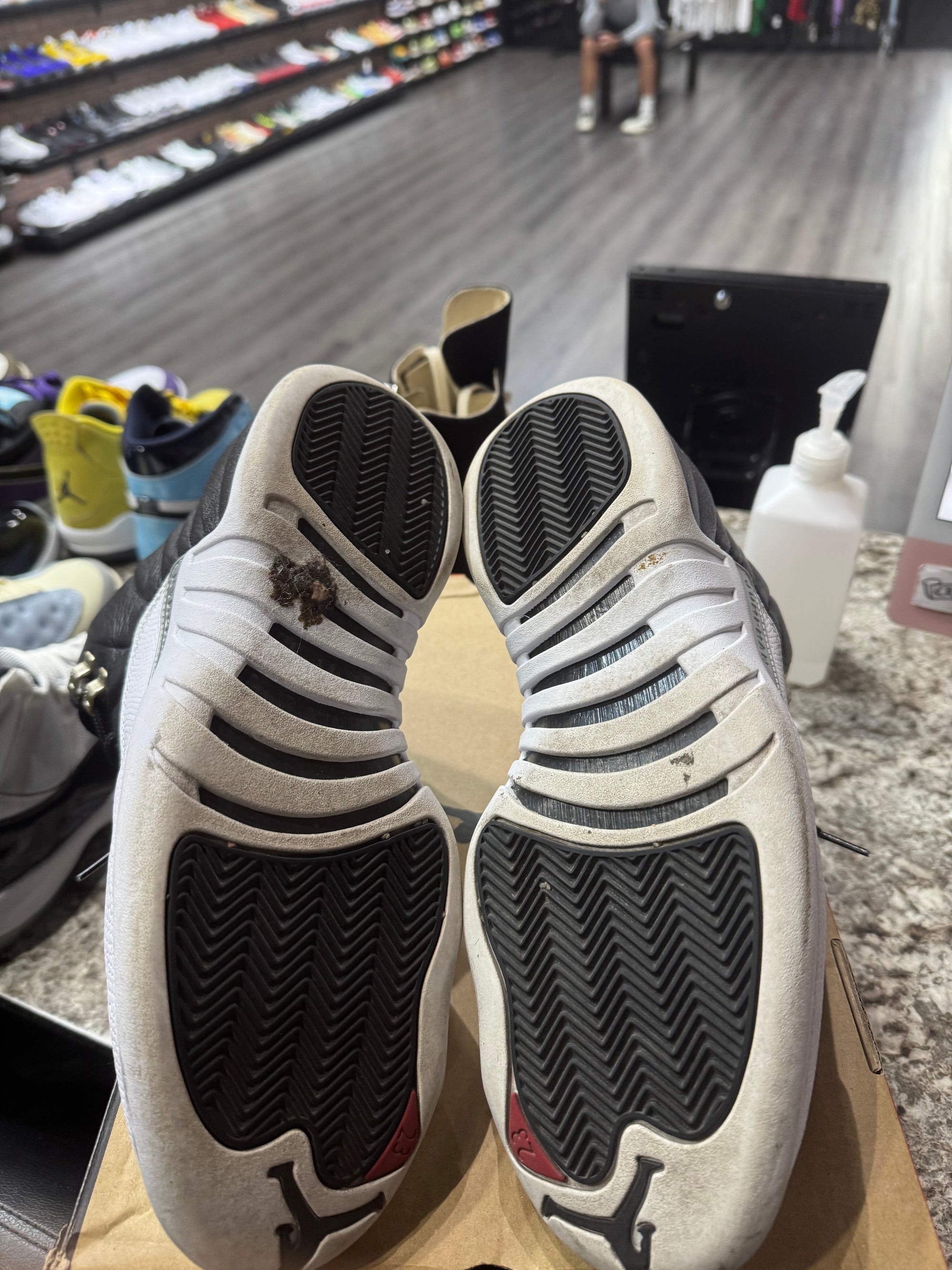 Jordan 12 Retro Playoffs (2022) (Damaged Box)