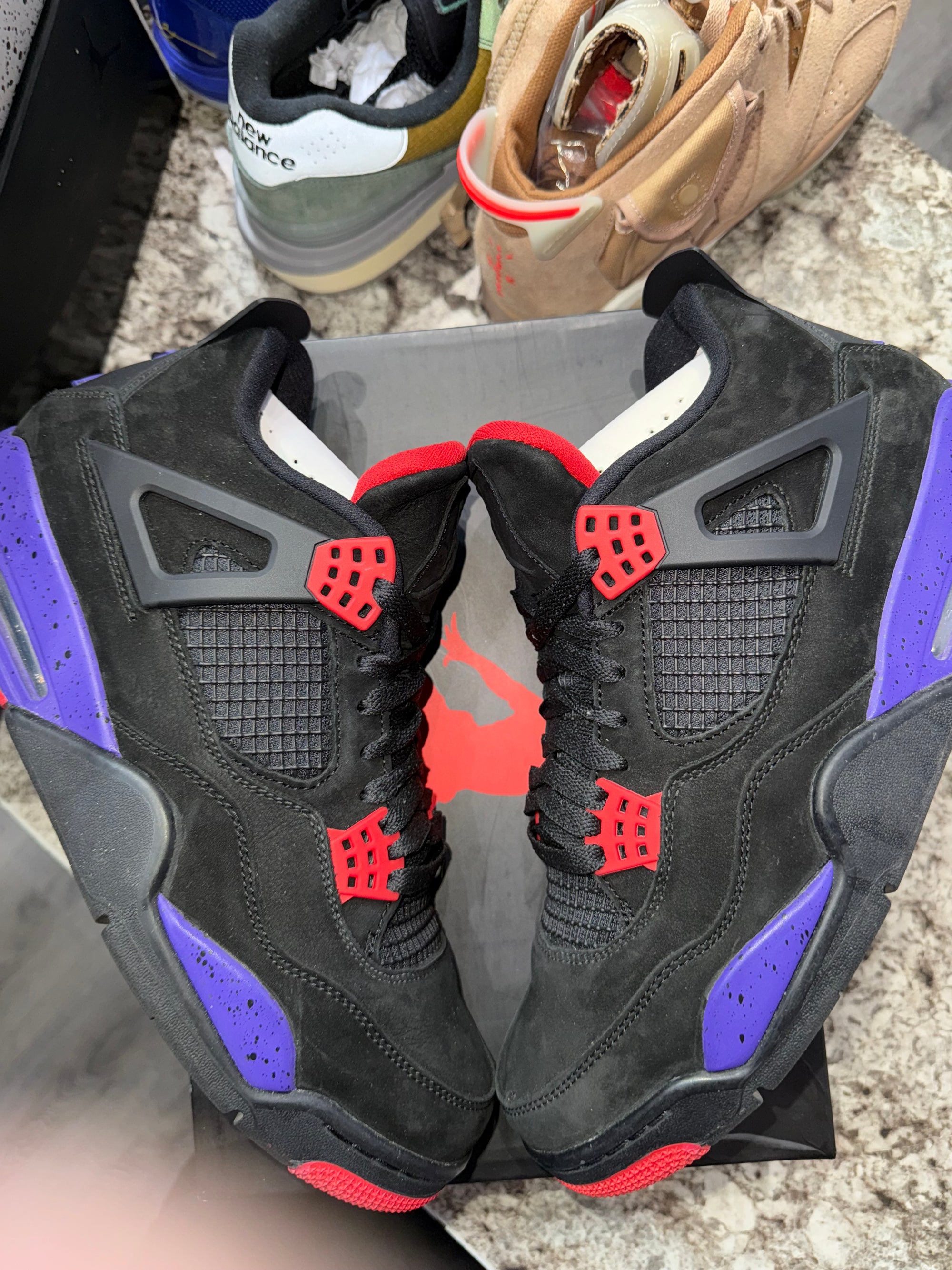 Jordan 4 Retro Raptors (2018)