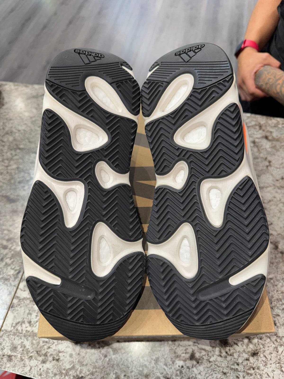 adidas Yeezy Boost 700 Wave Runner