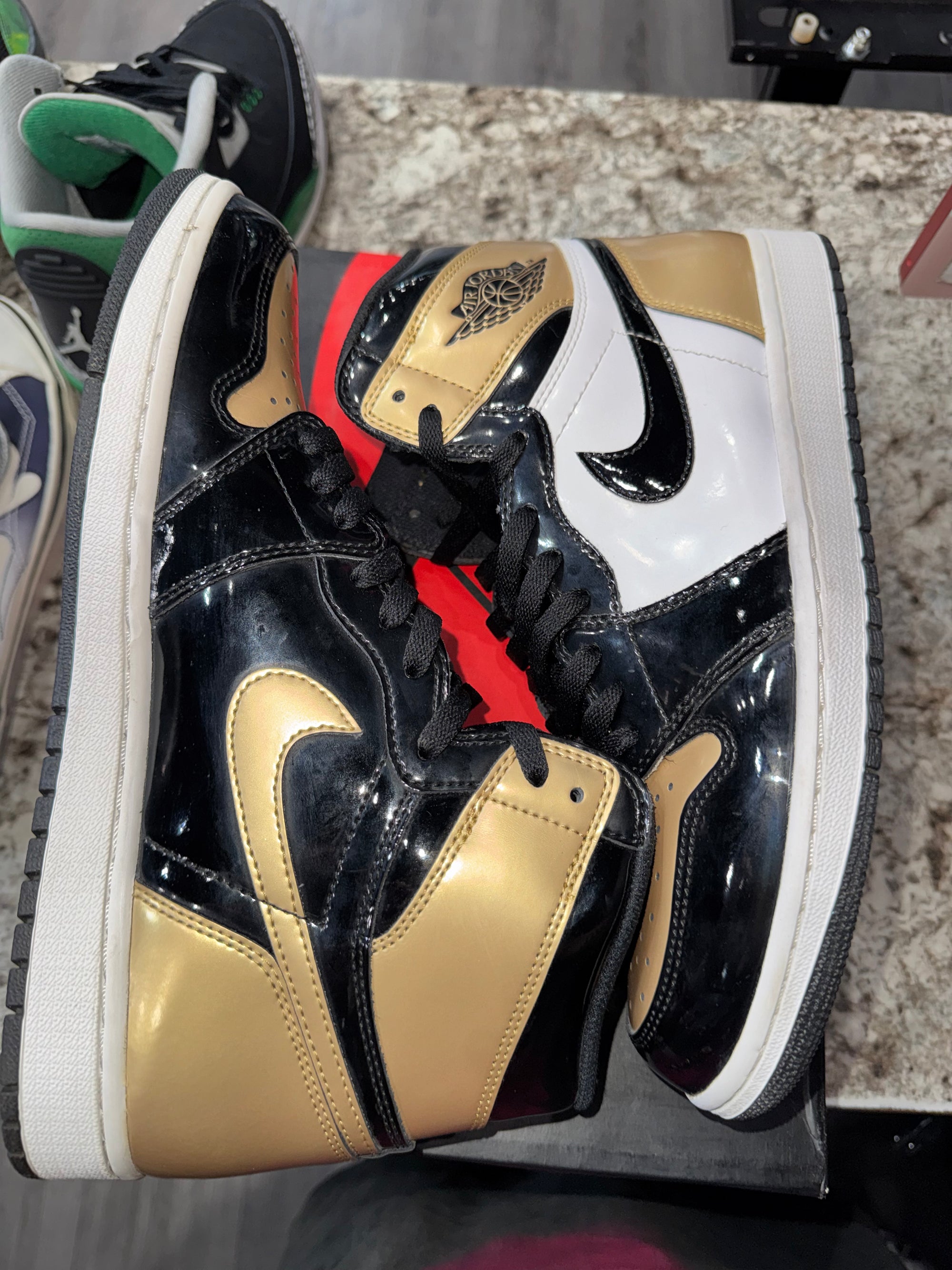 Jordan 1 Retro High Golf Patent Gold Toe