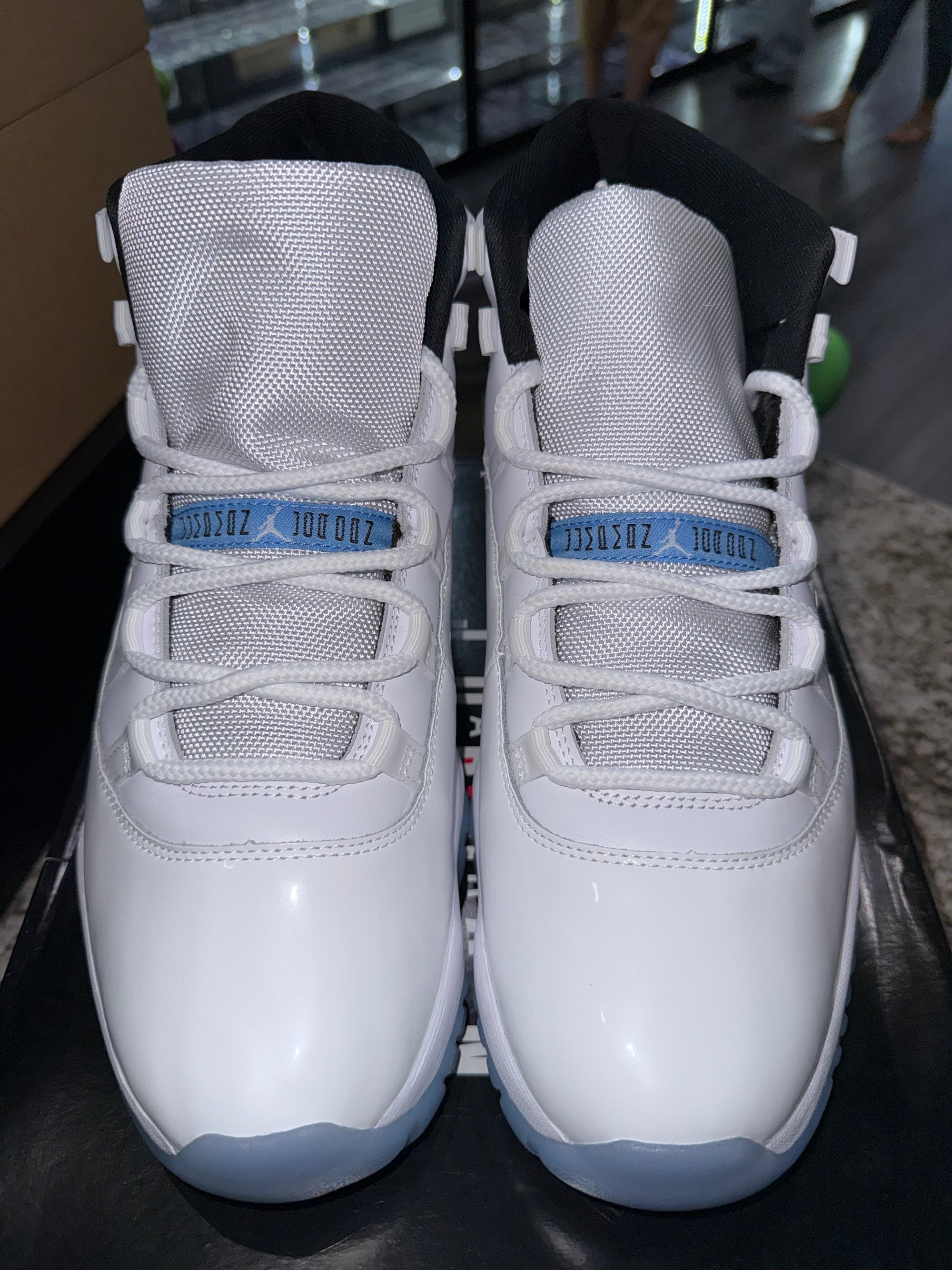 Jordan 11 Retro Legend Blue (2024)