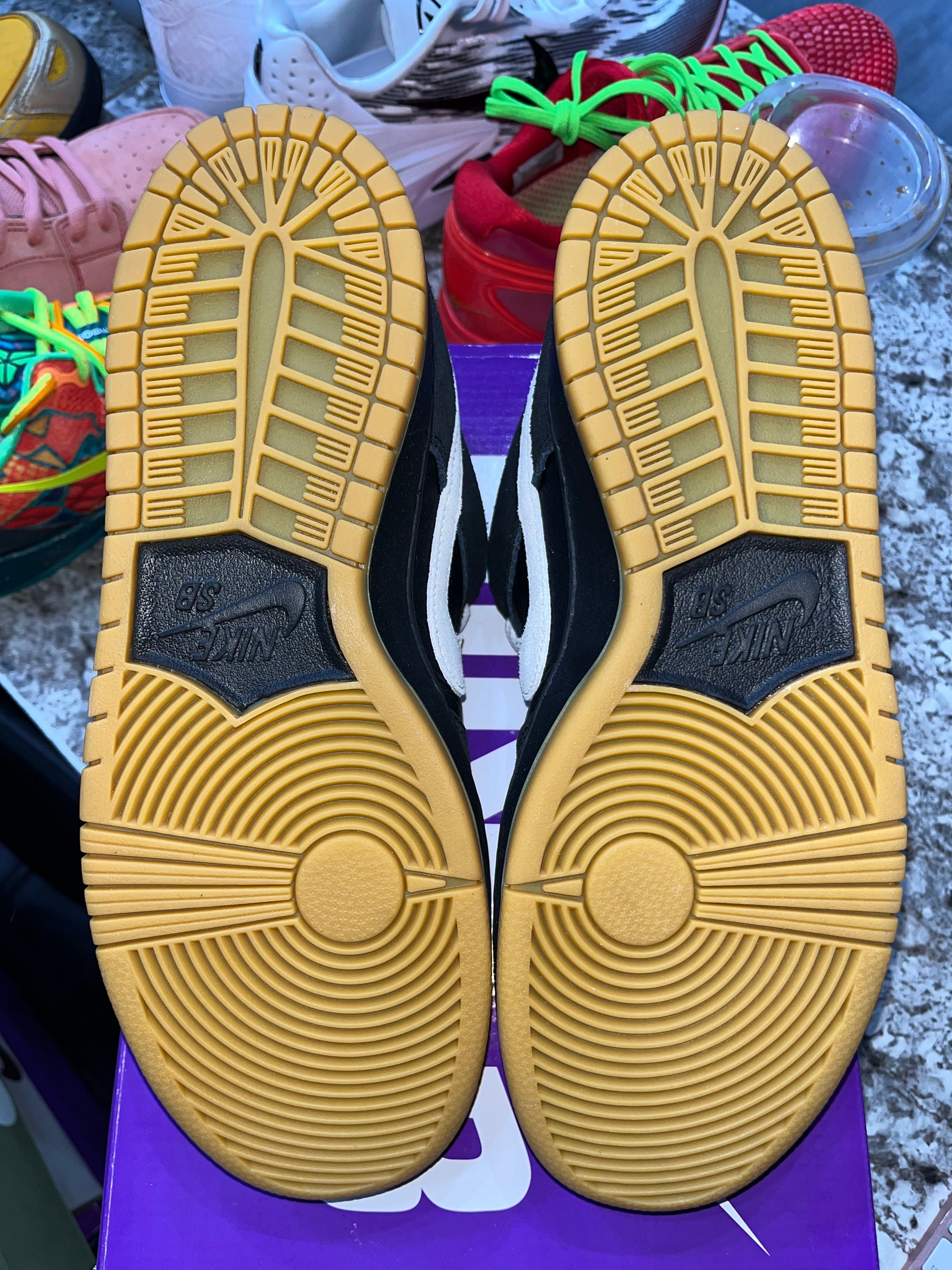 Nike Dunk Low Pro SB Black White Gum