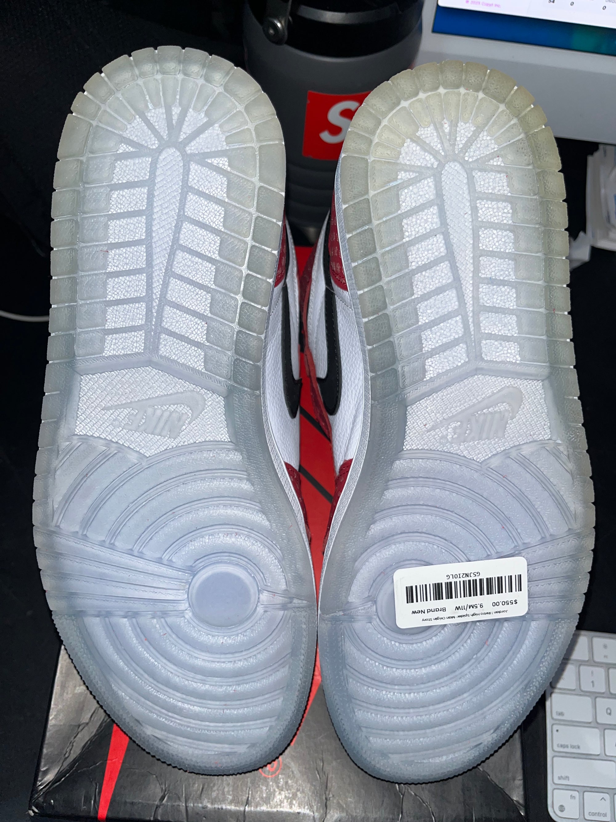 Jordan 1 Retro High Spider-Man Origin Story (Yellowing)