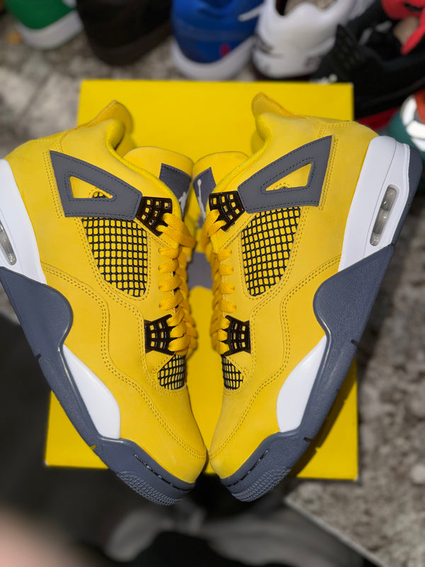 Jordan 4 Retro Lightning (2021)