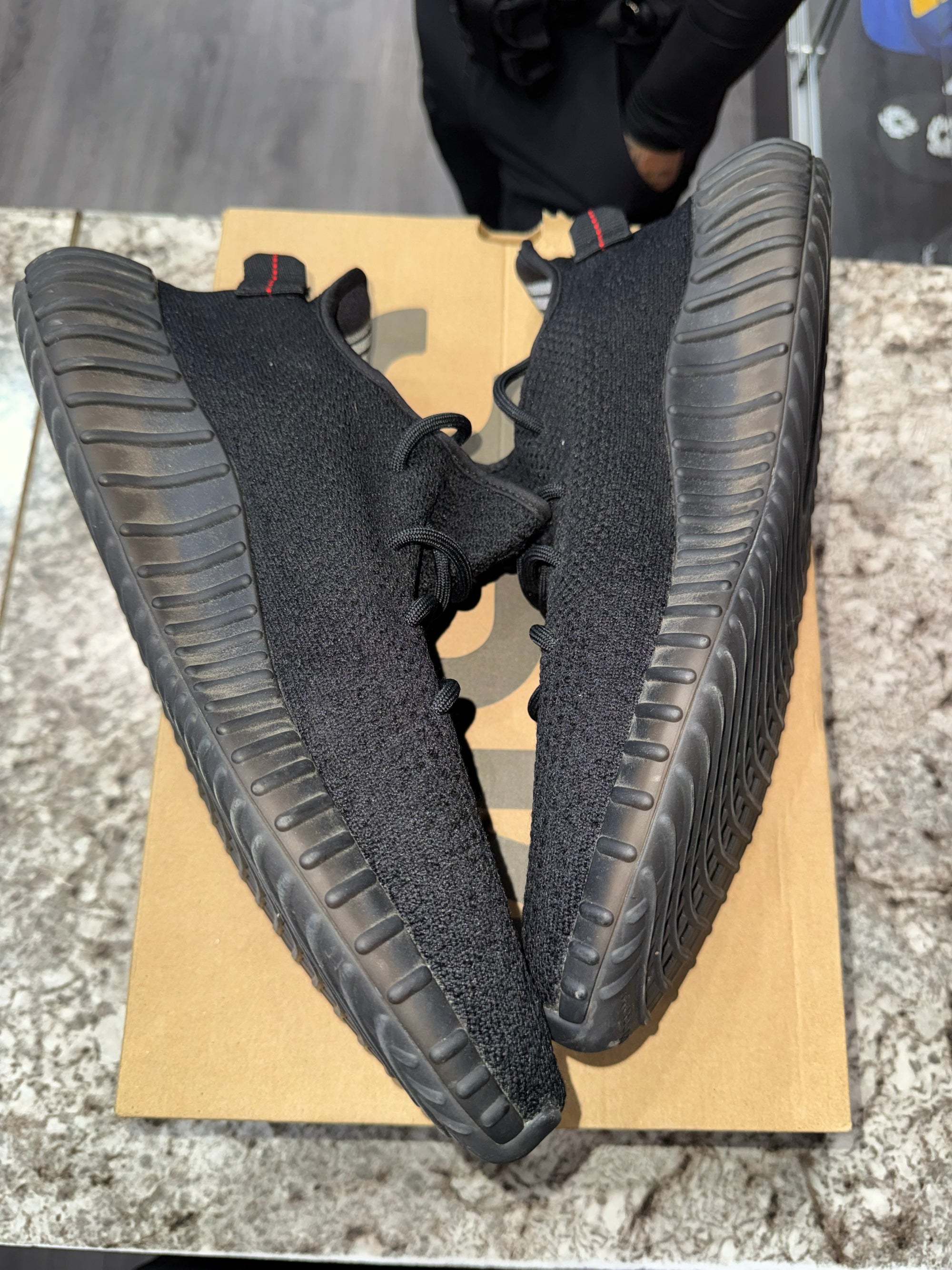 adidas Yeezy Boost 350 V2 Black Red