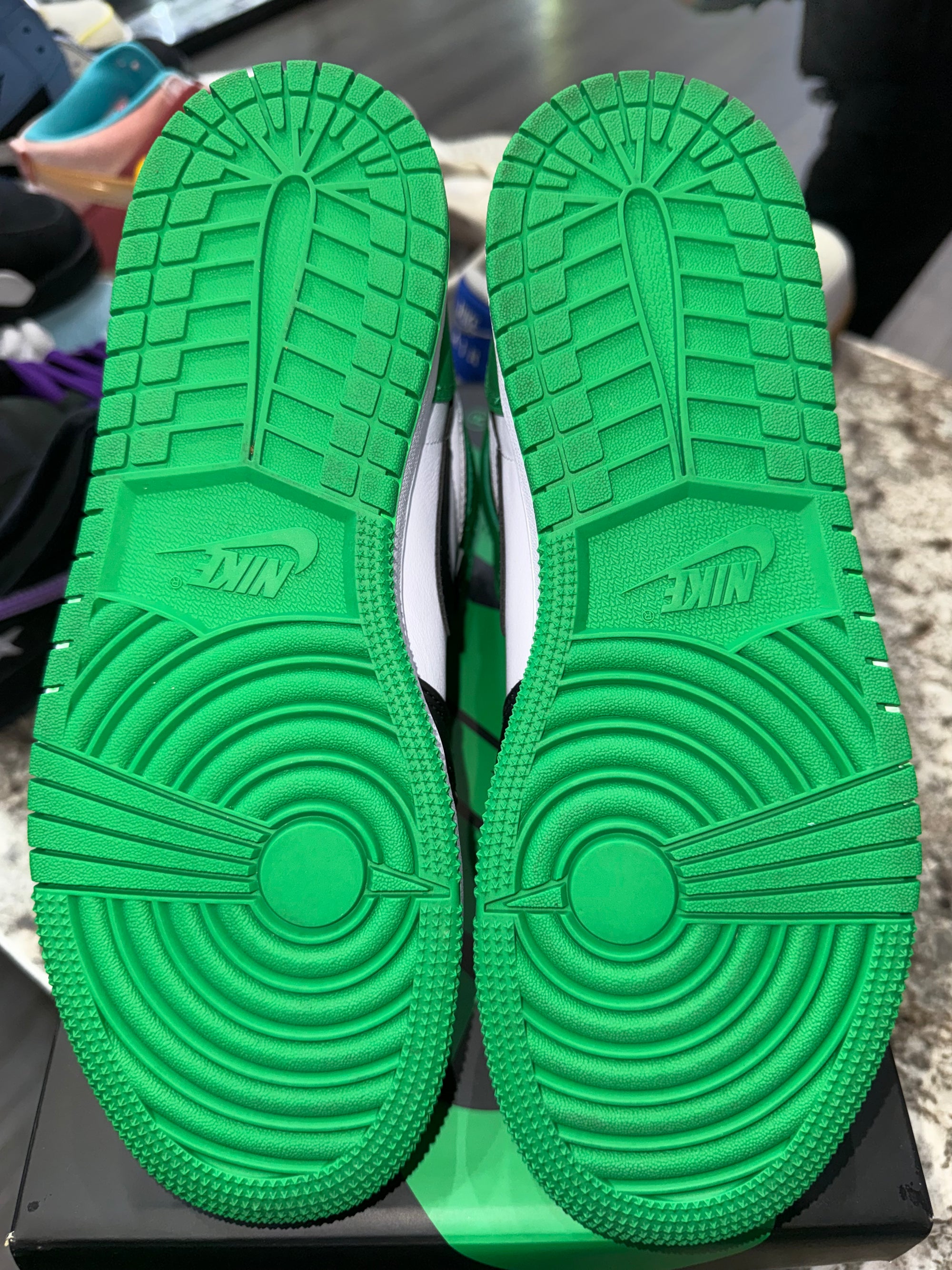Jordan 1 Retro High OG Lucky Green (GS)