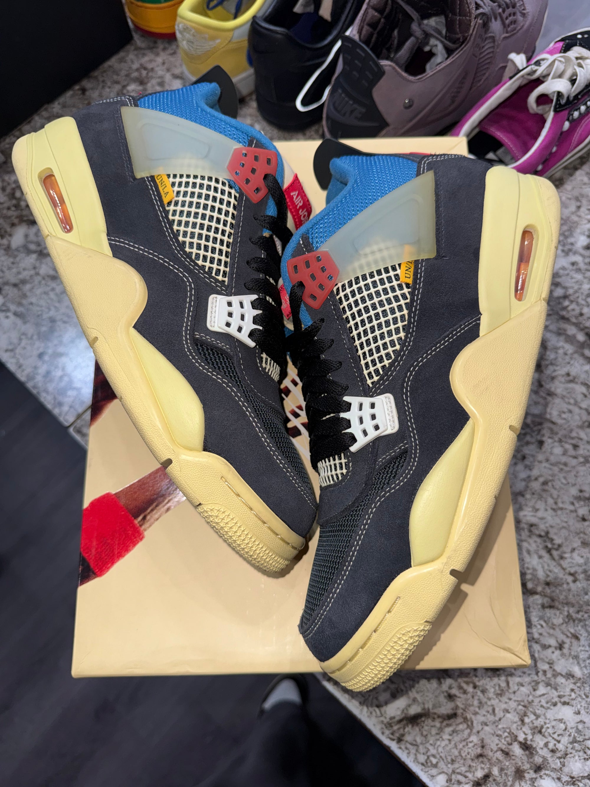 Jordan 4 Retro Union Off Noir