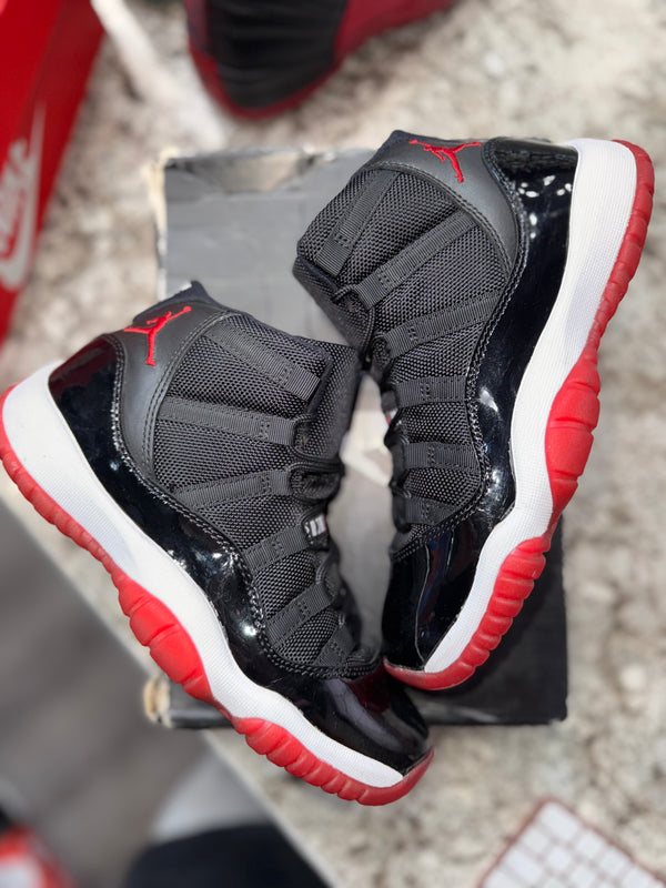 Jordan 11 Retro Playoffs (2012) (GS) (DAMAGED BOX)