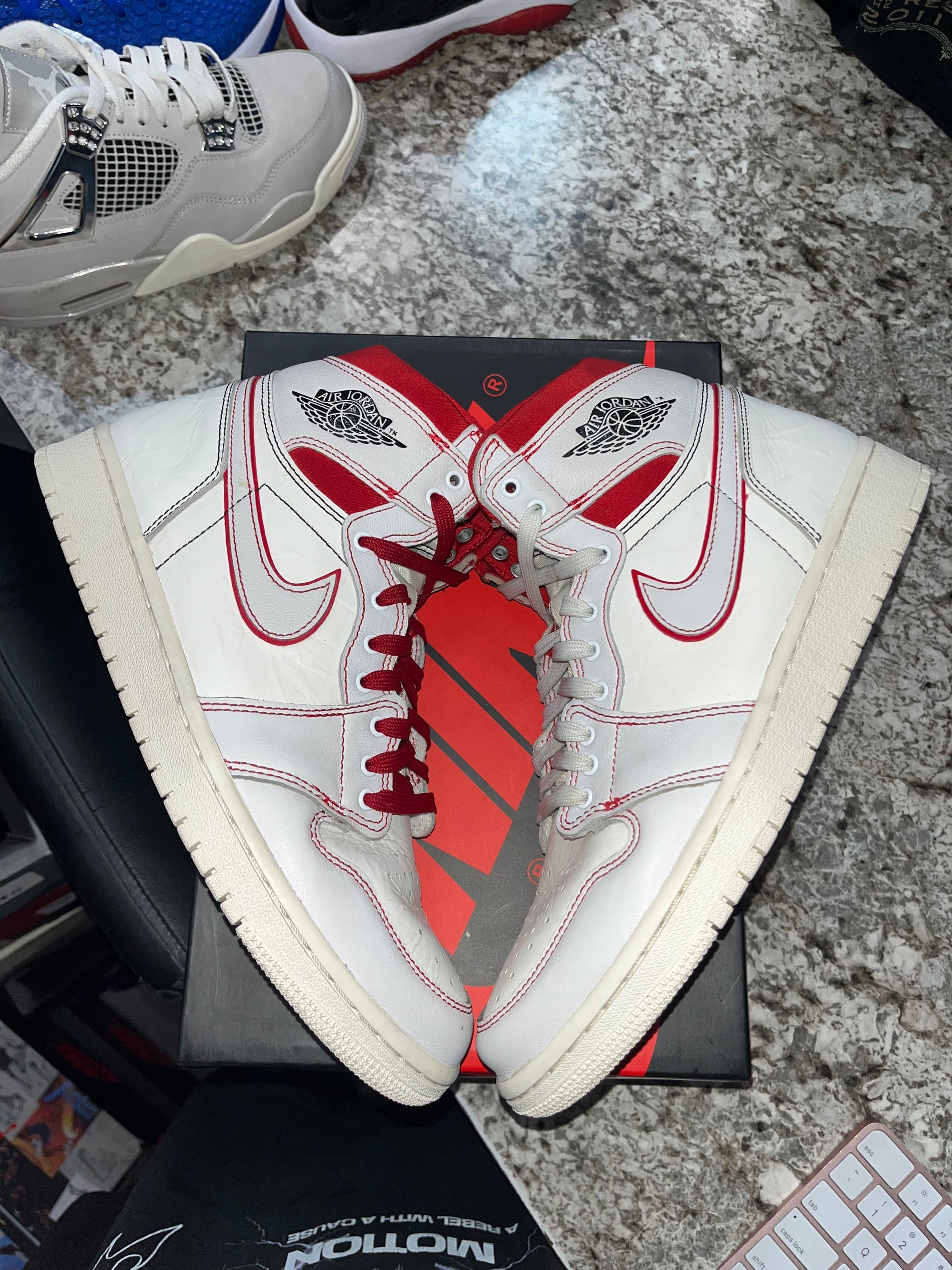 Jordan 1 Retro High Phantom Gym Red