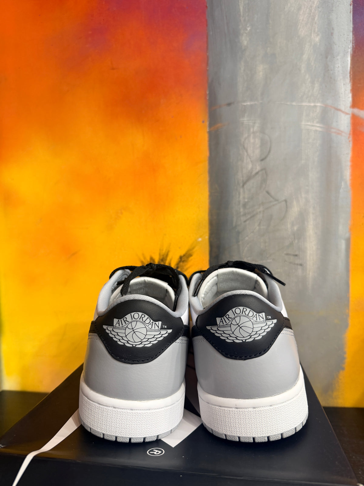 Jordan 1 Retro Low OG Barons