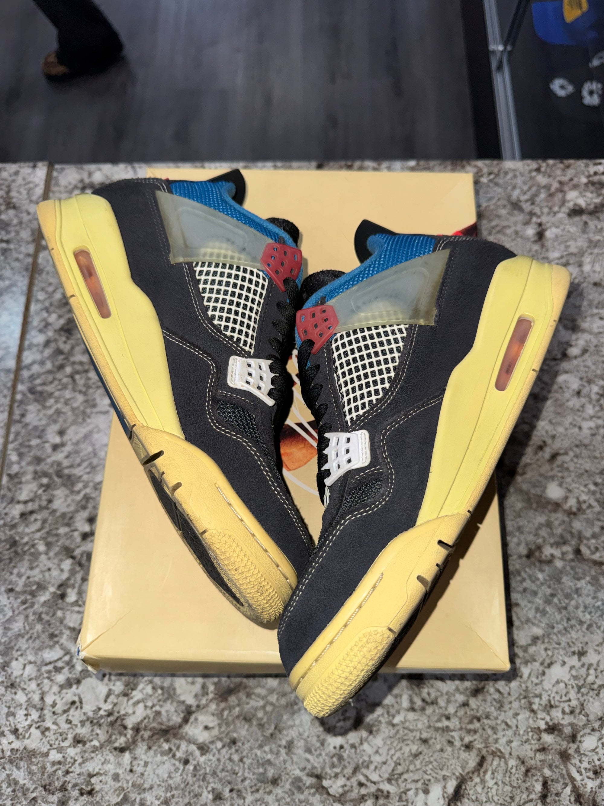 Jordan 4 Retro Union Off Noir