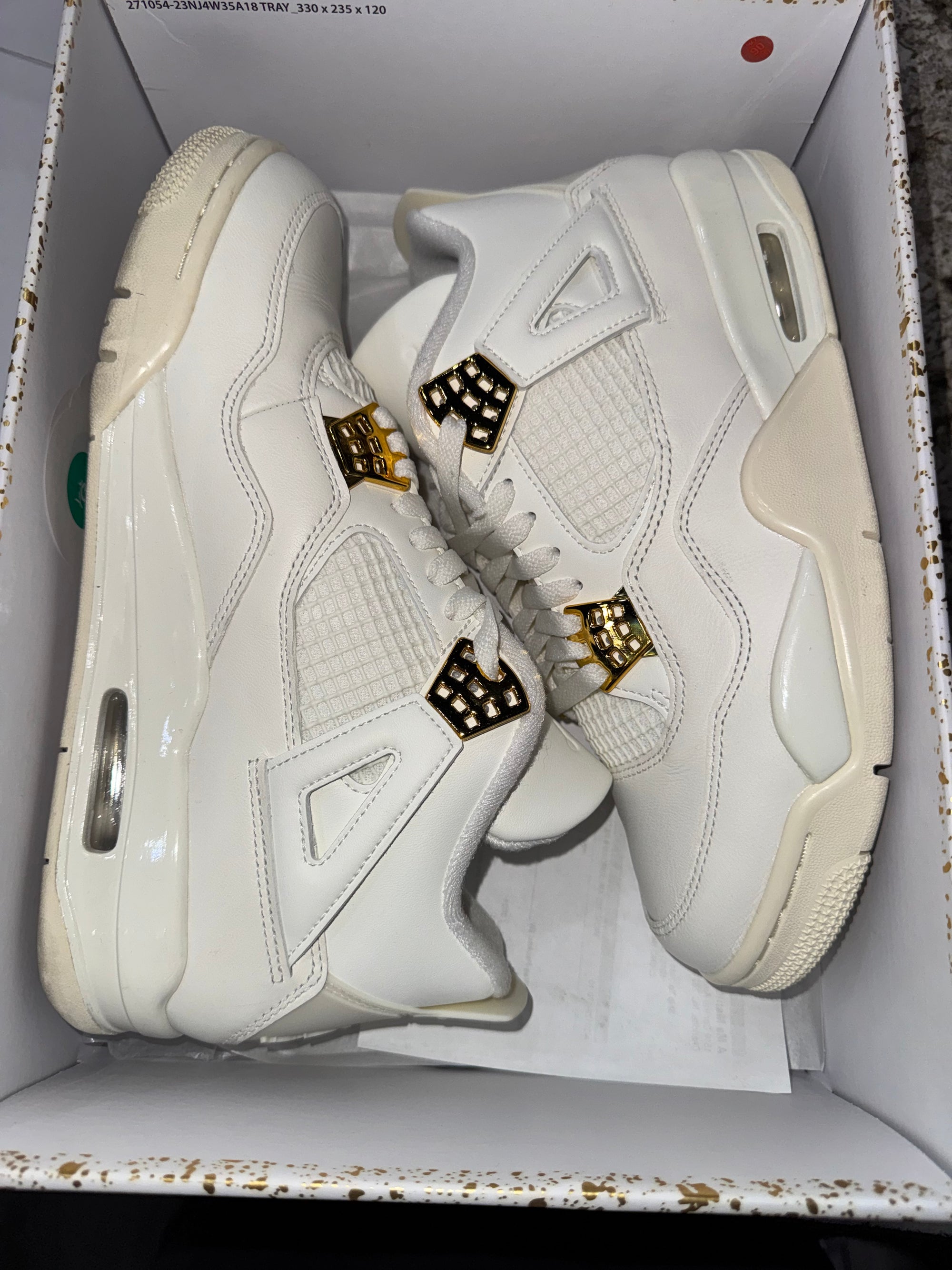Jordan 4 Retro Metallic Gold (Women's)
