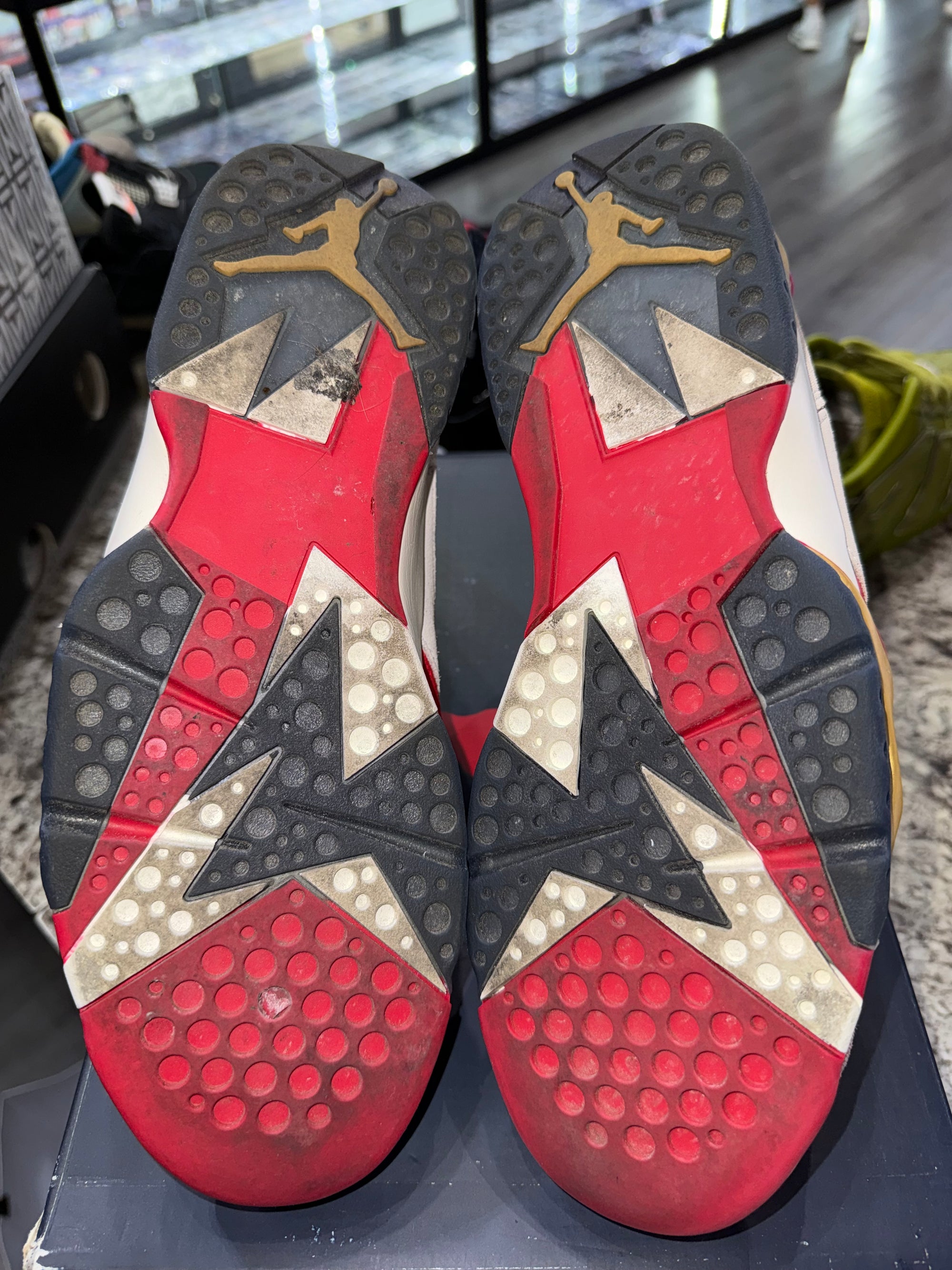 Jordan 7 Retro  Trophy Room New Sheriff in Town