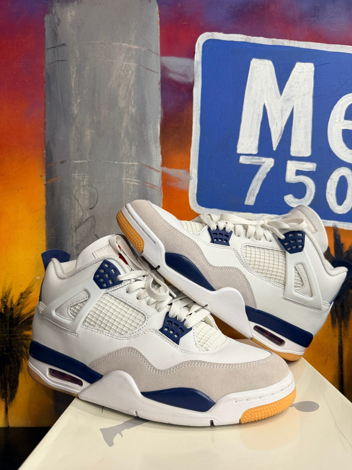Jordan 4 Retro SB Navy