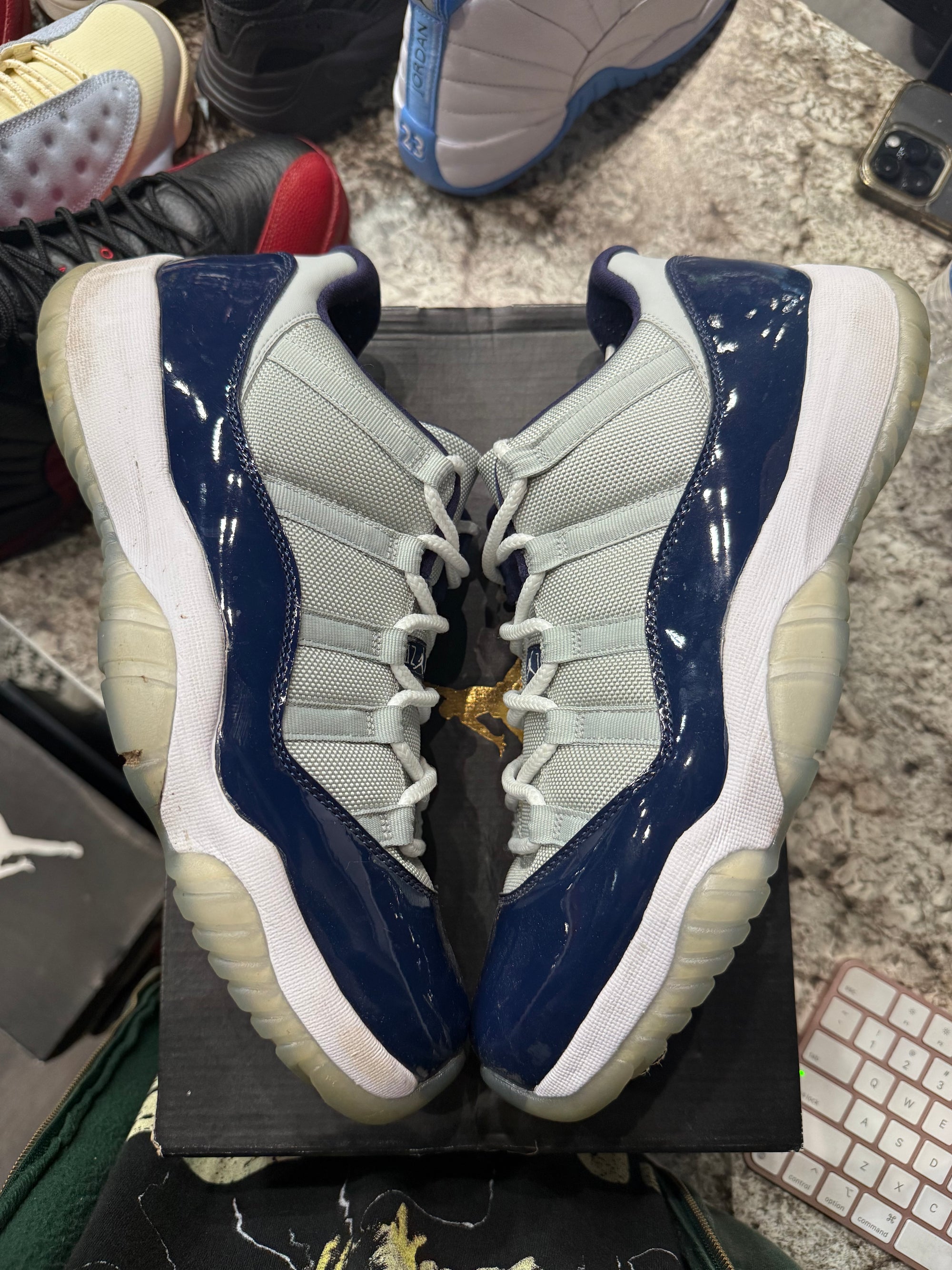 Jordan 11 Retro Low Georgetown