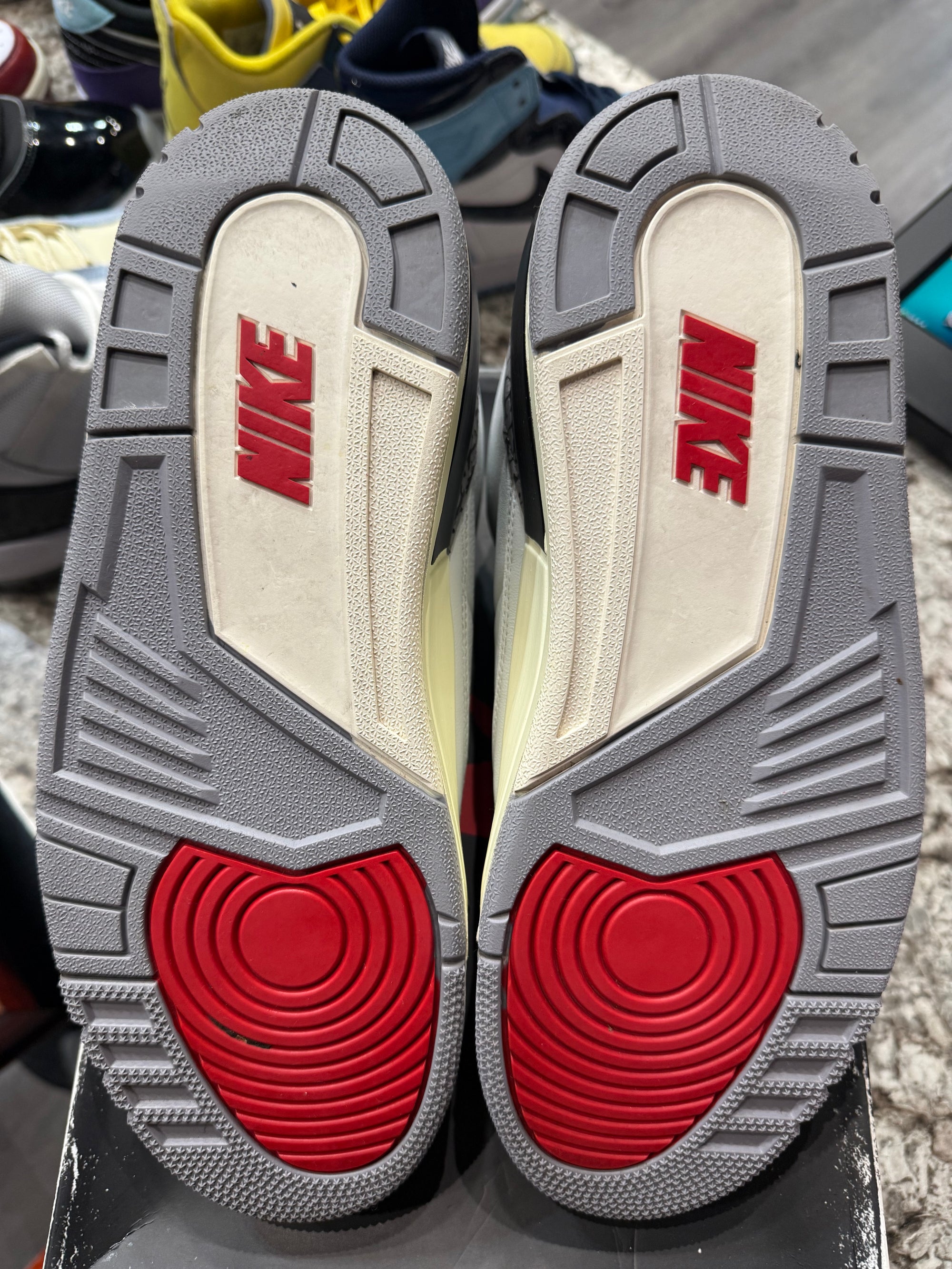 Jordan 3 Retro White Cement Reimagined (DAMAGED BOX)
