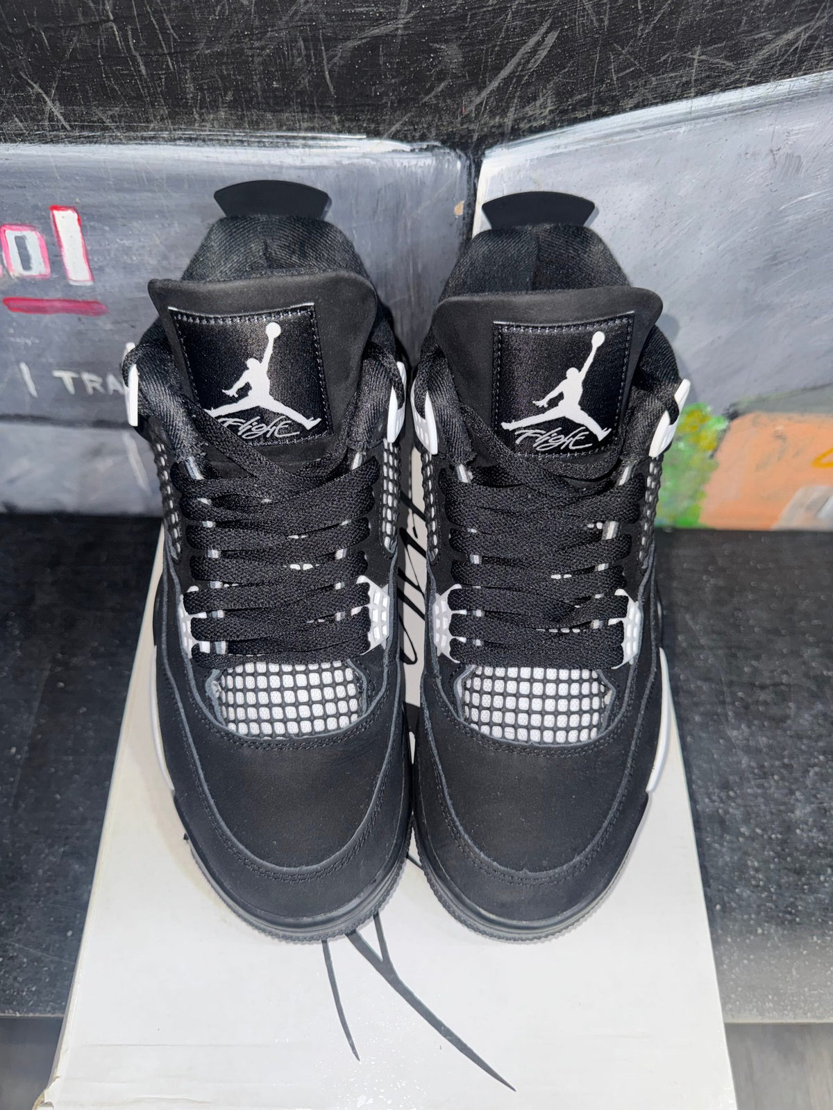 Jordan 4 Retro White Thunder