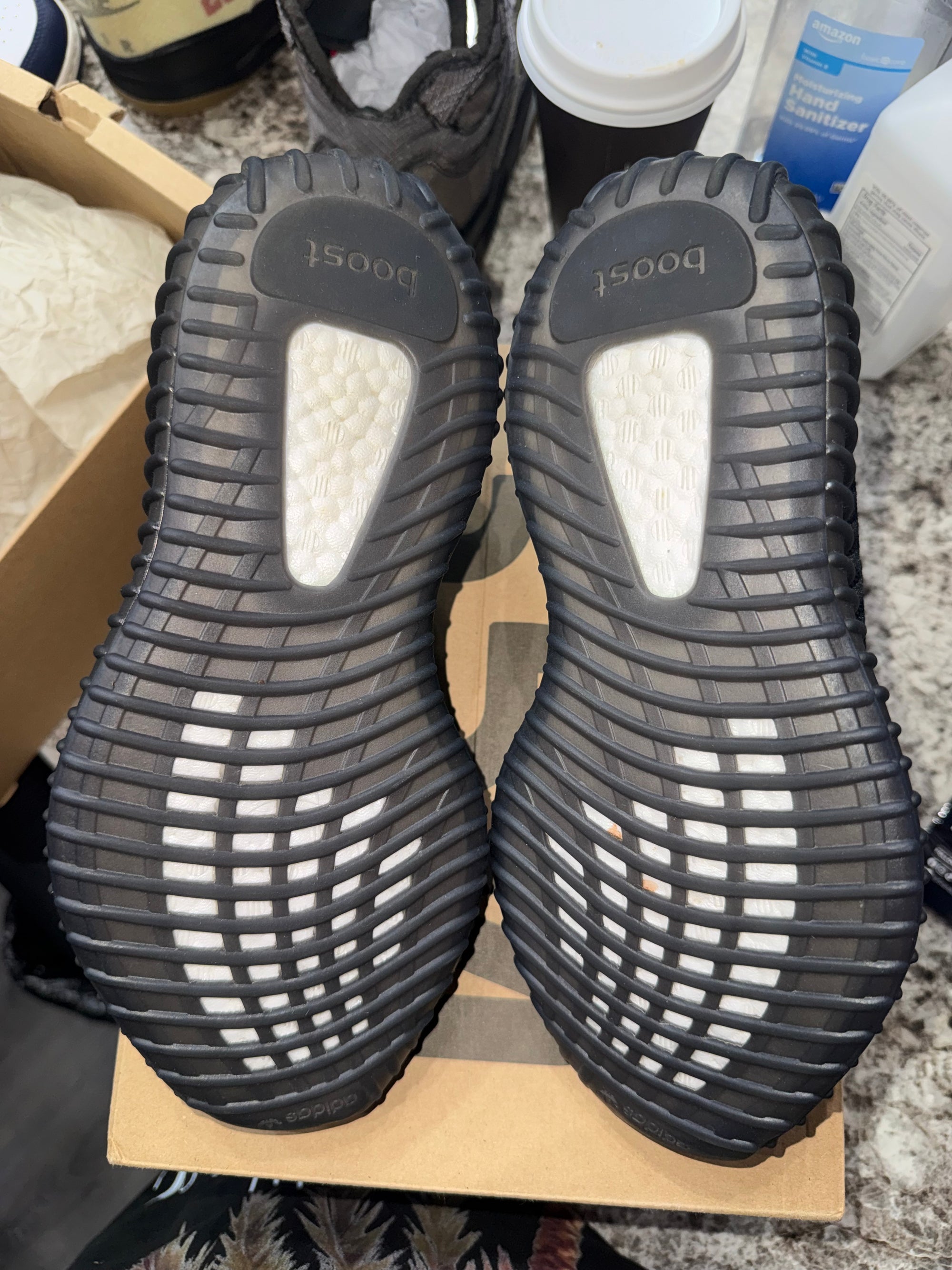 adidas Yeezy Boost 350 V2 Core Black White