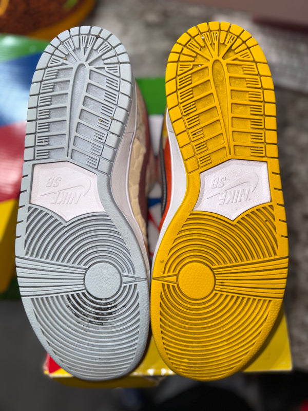 Nike SB Dunk Low Street Hawker (2021)