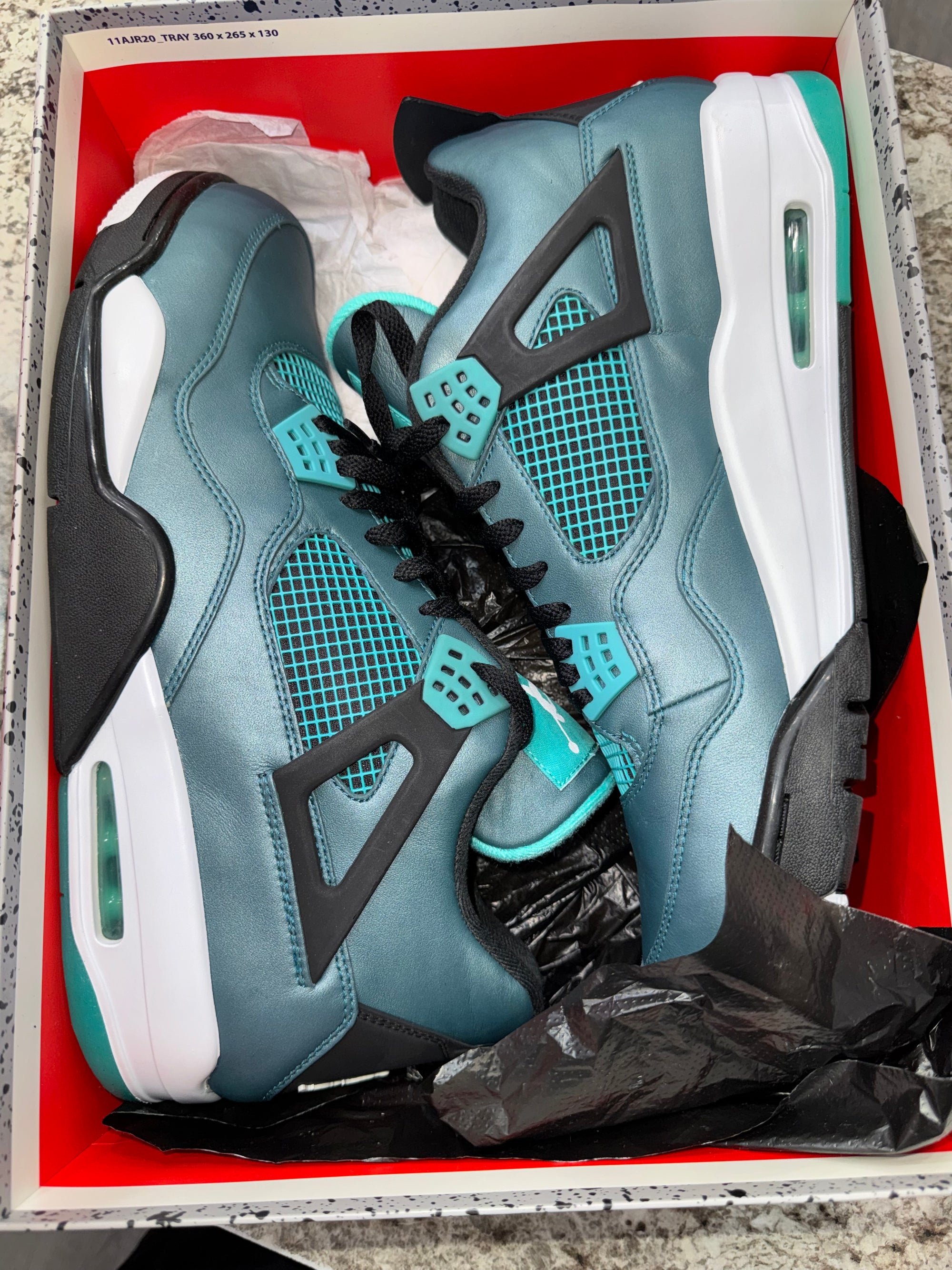 Jordan 4 Retro Teal