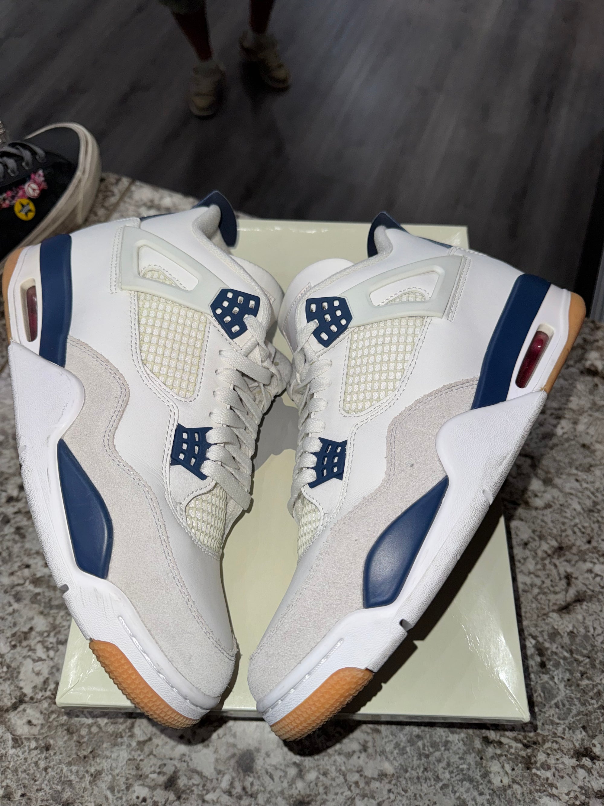 Jordan 4 Retro SB Navy