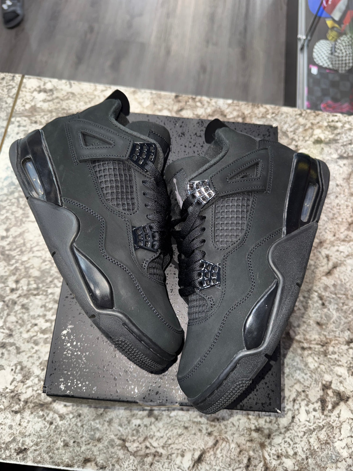 Jordan 4 Retro Black Cat (2025)