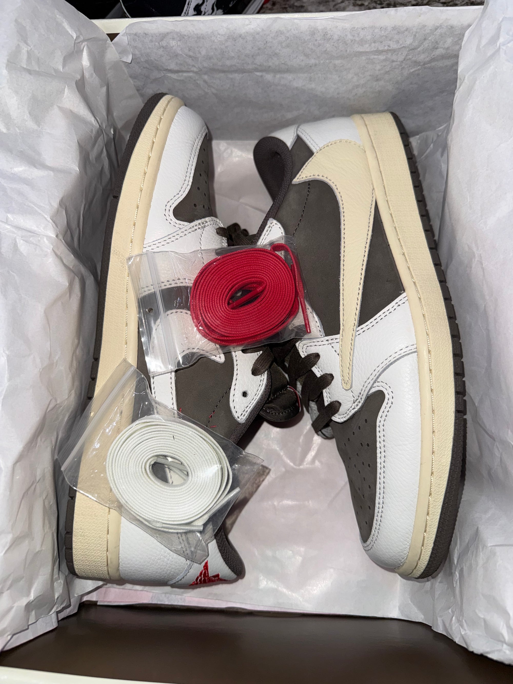 Jordan 1 Retro Low OG SP Travis Scott Reverse Mocha