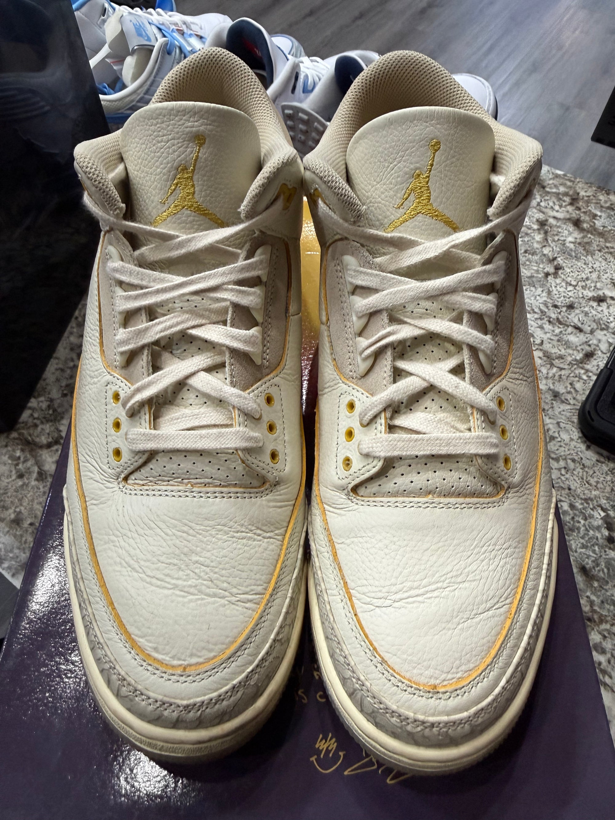 Jordan 3 Retro SP J Balvin Medellín Sunset