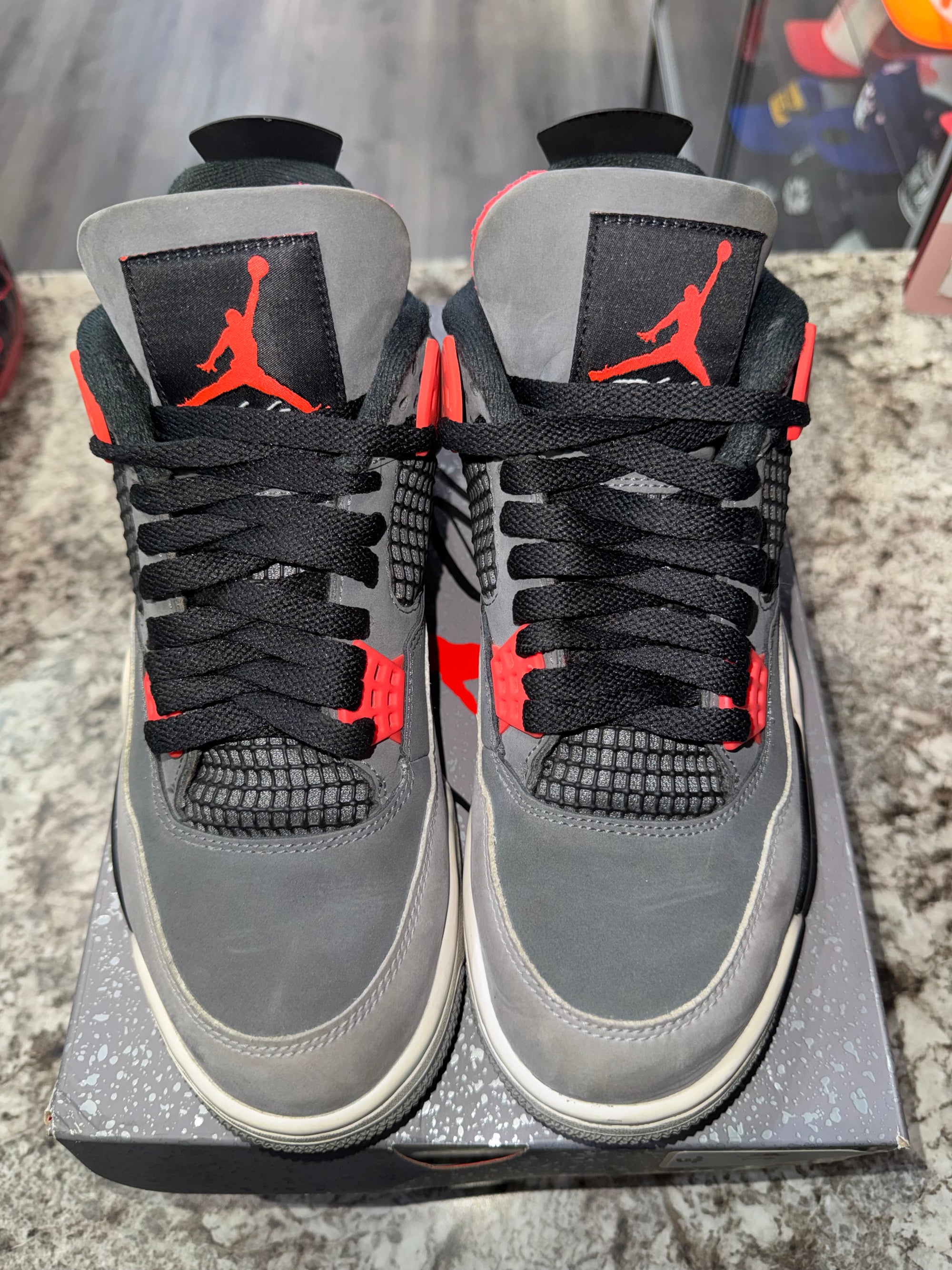 Jordan 4 Retro Infrared