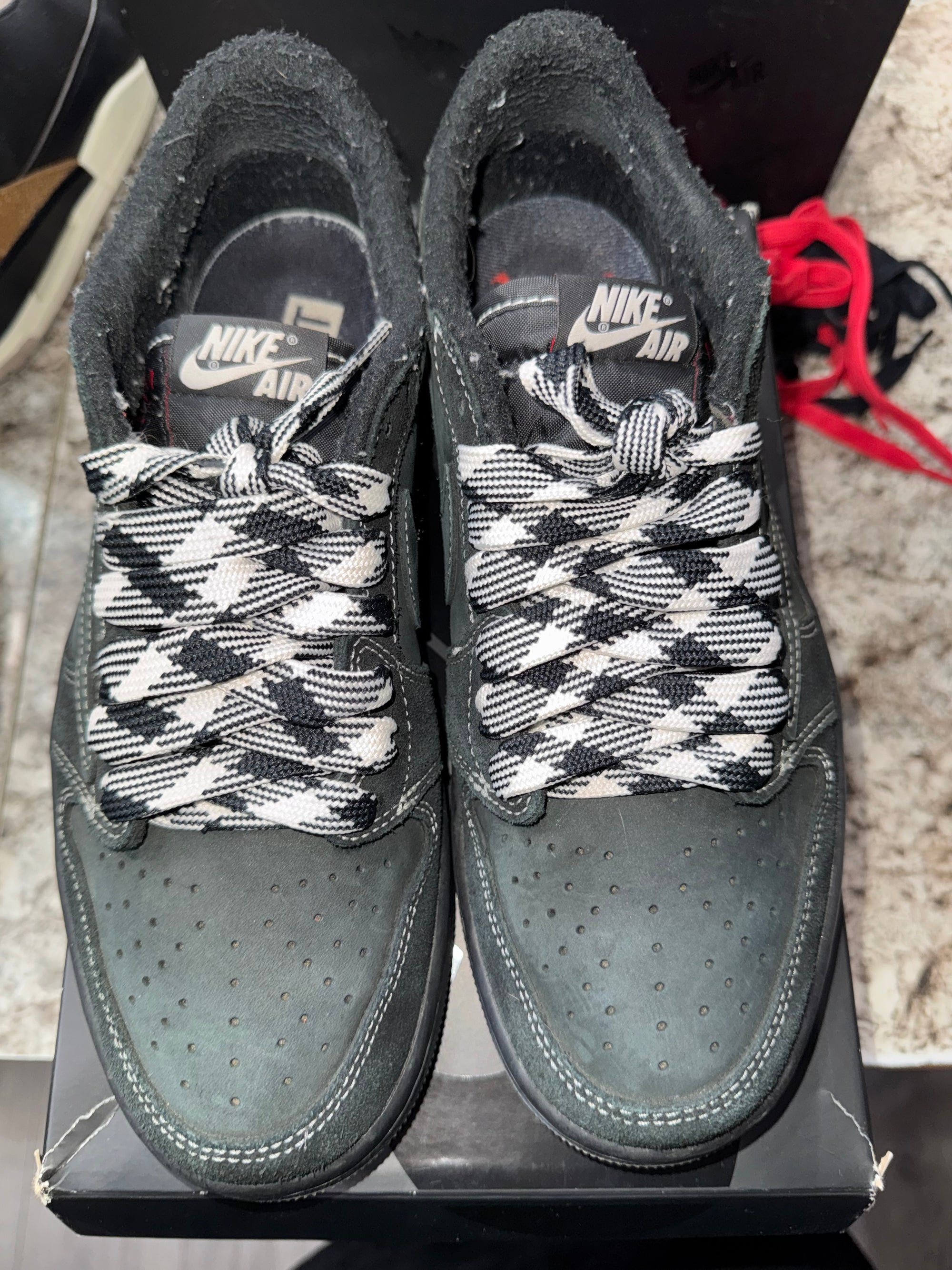 Jordan 1 Retro Low OG SP Travis Scott Black Phantom