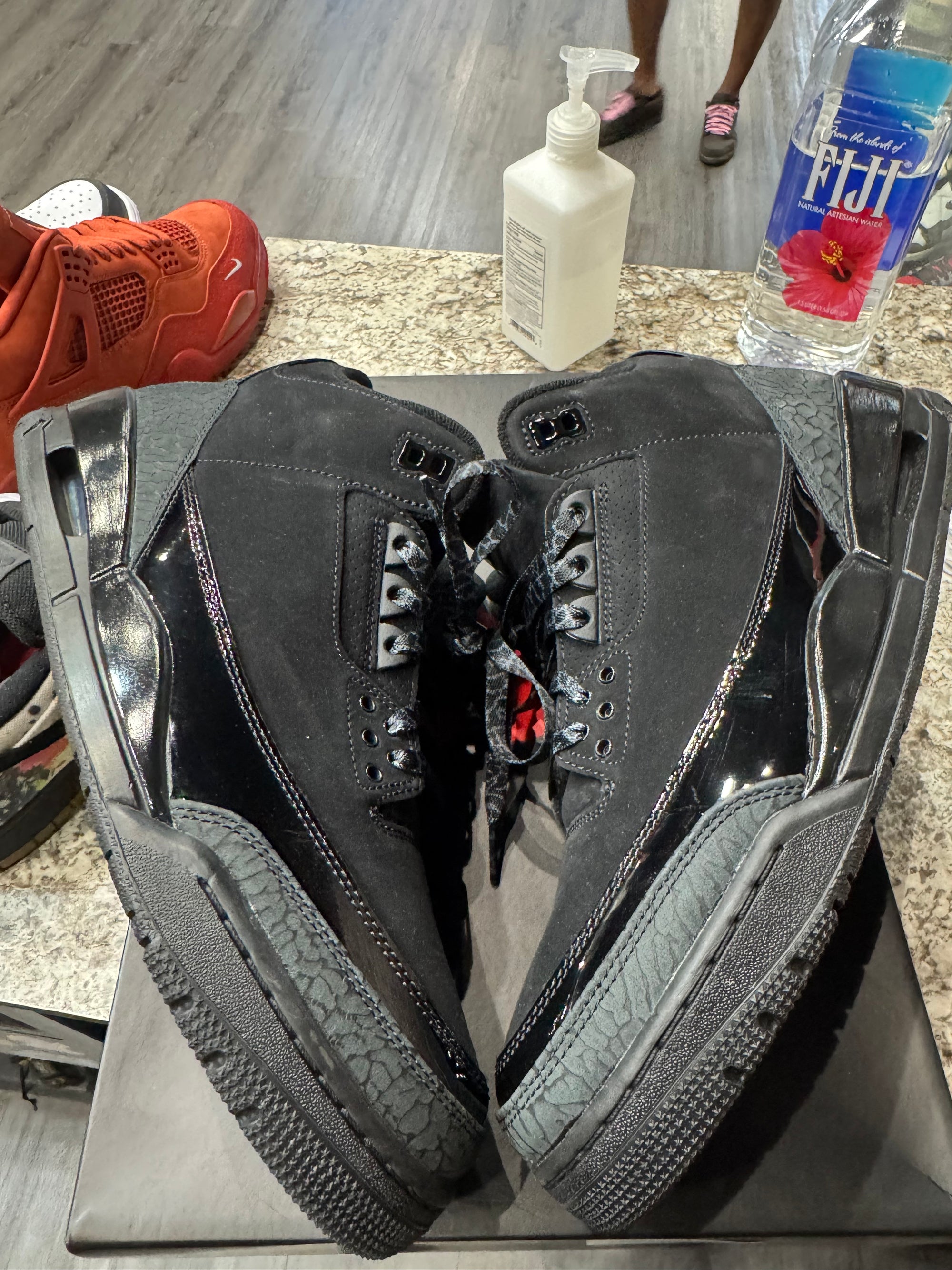 Jordan 3 Retro Black Cat (2025)