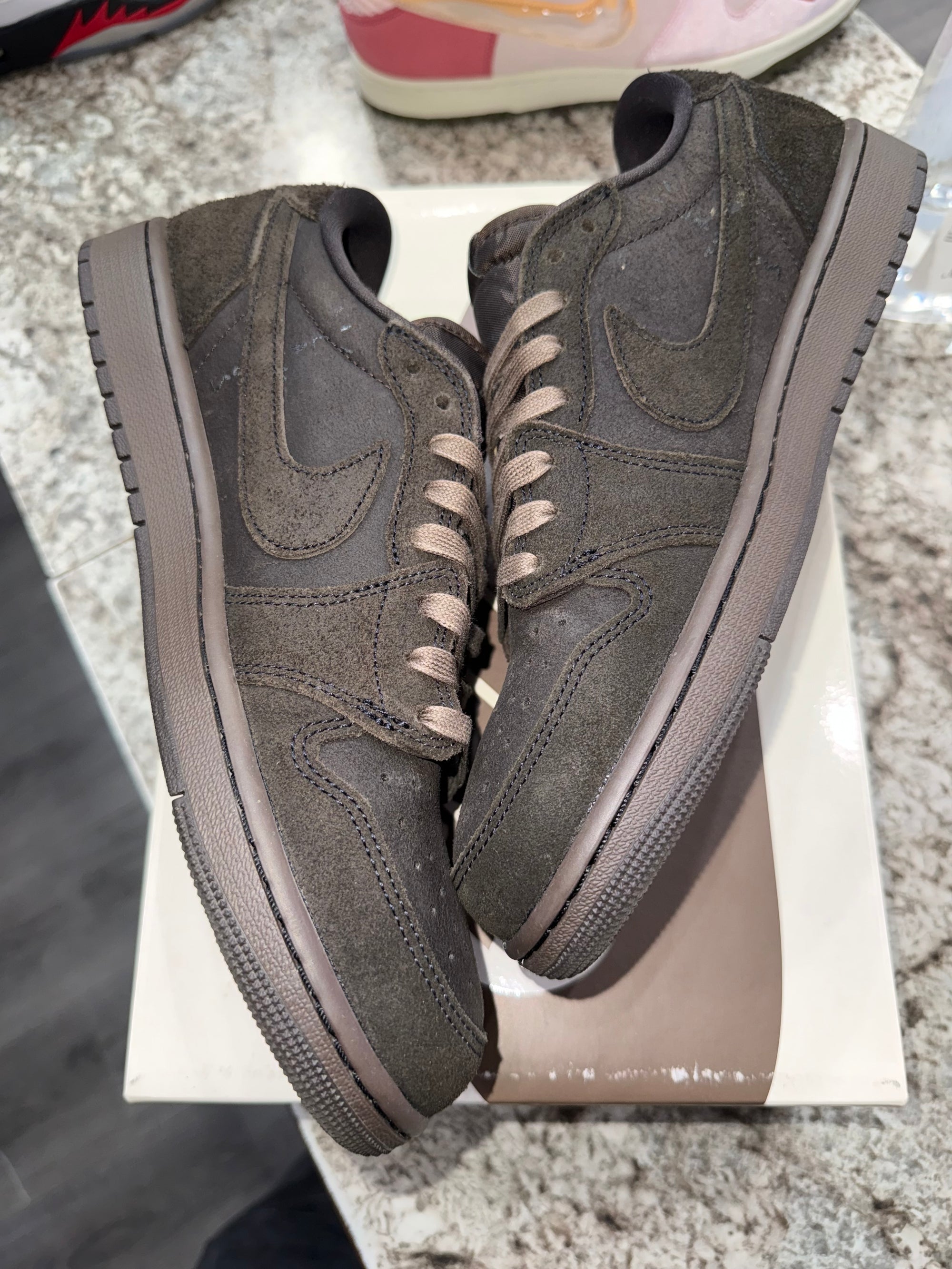 Jordan 1 Retro Low OG SP Travis Scott Velvet Brown