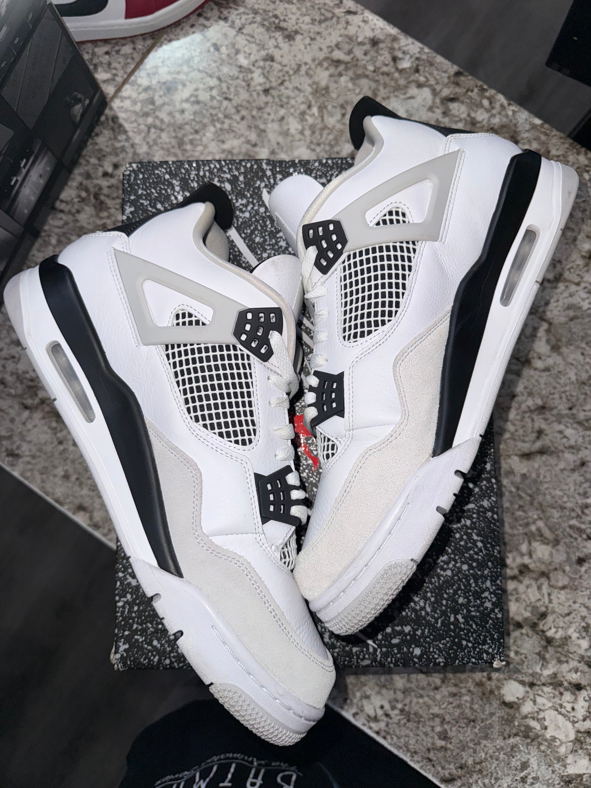 Jordan 4 Retro Military Black